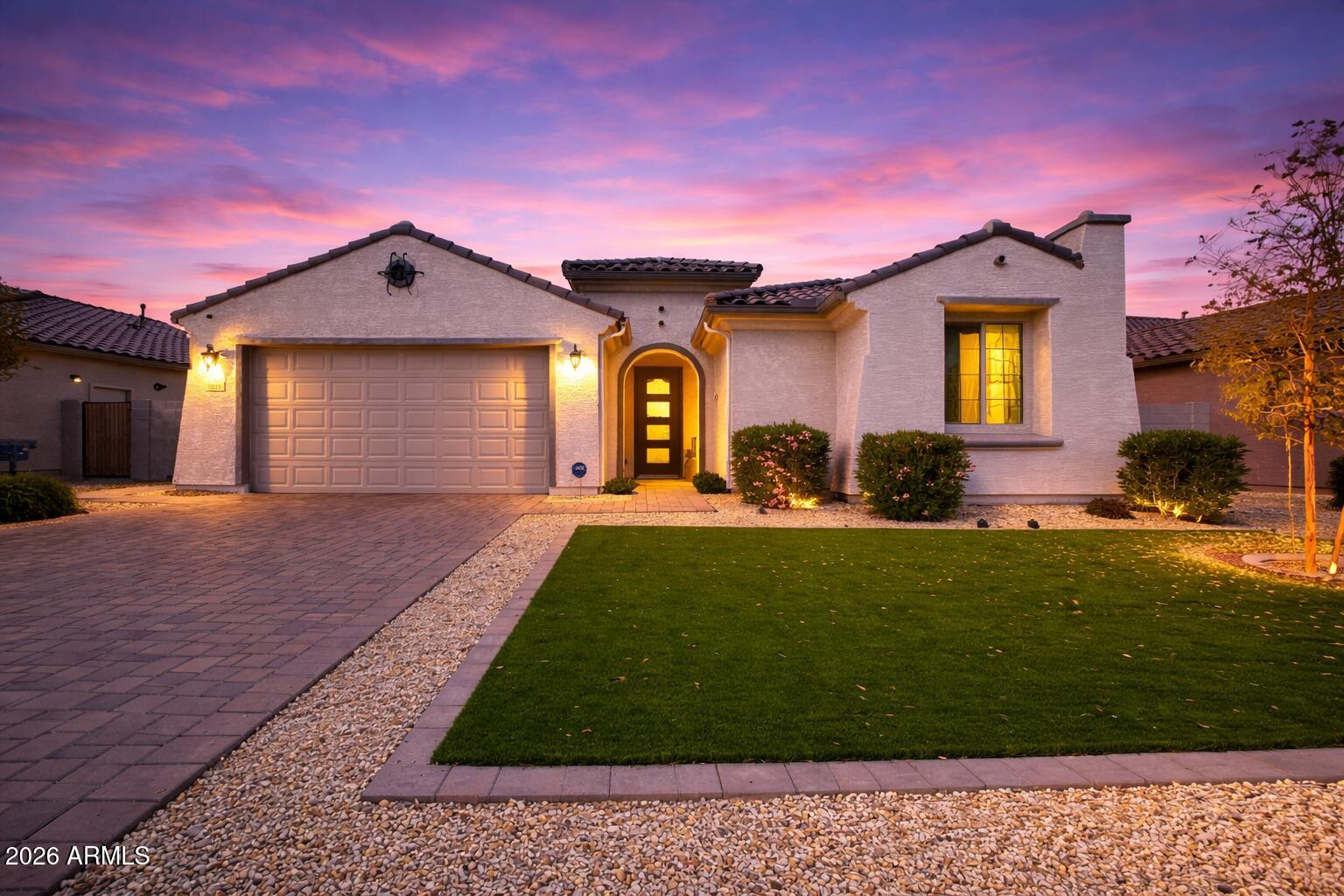 8616 W RANCHO Drive, Glendale, AZ 85305