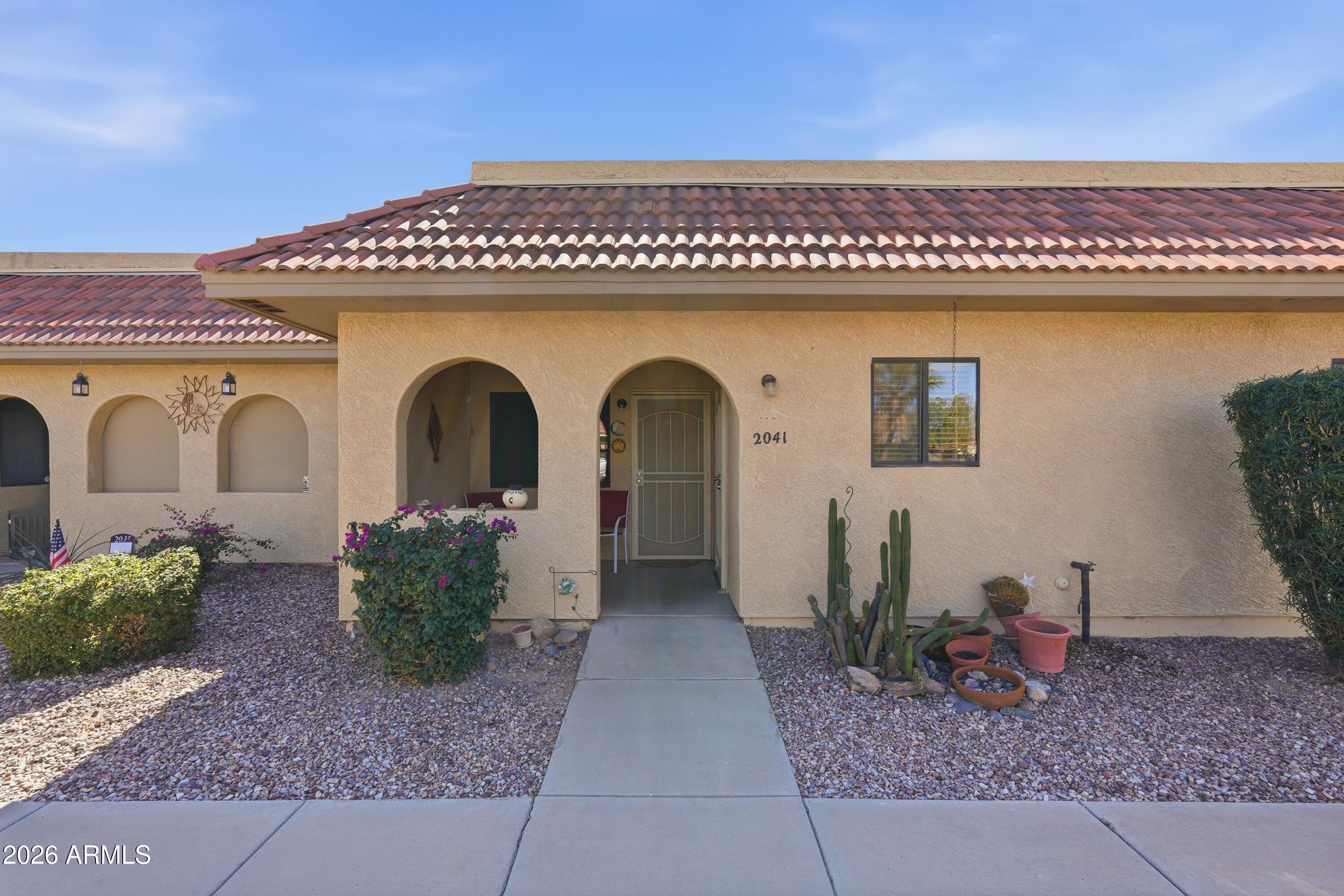 2041 S CLUBHOUSE Drive, Casa Grande, AZ 85194