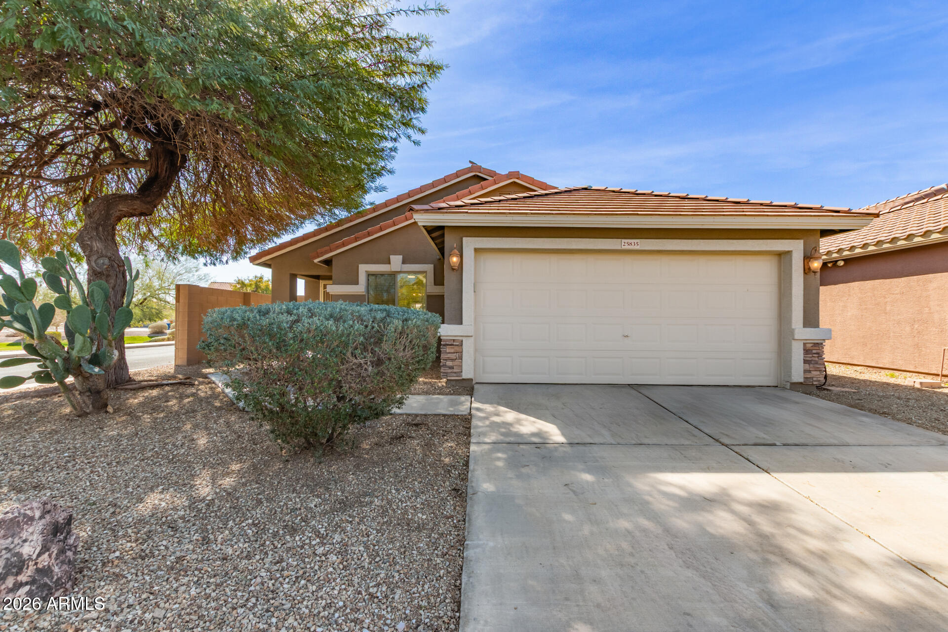 25835 W WHYMAN Street, Buckeye, AZ 85326 — Photo 1 of 30