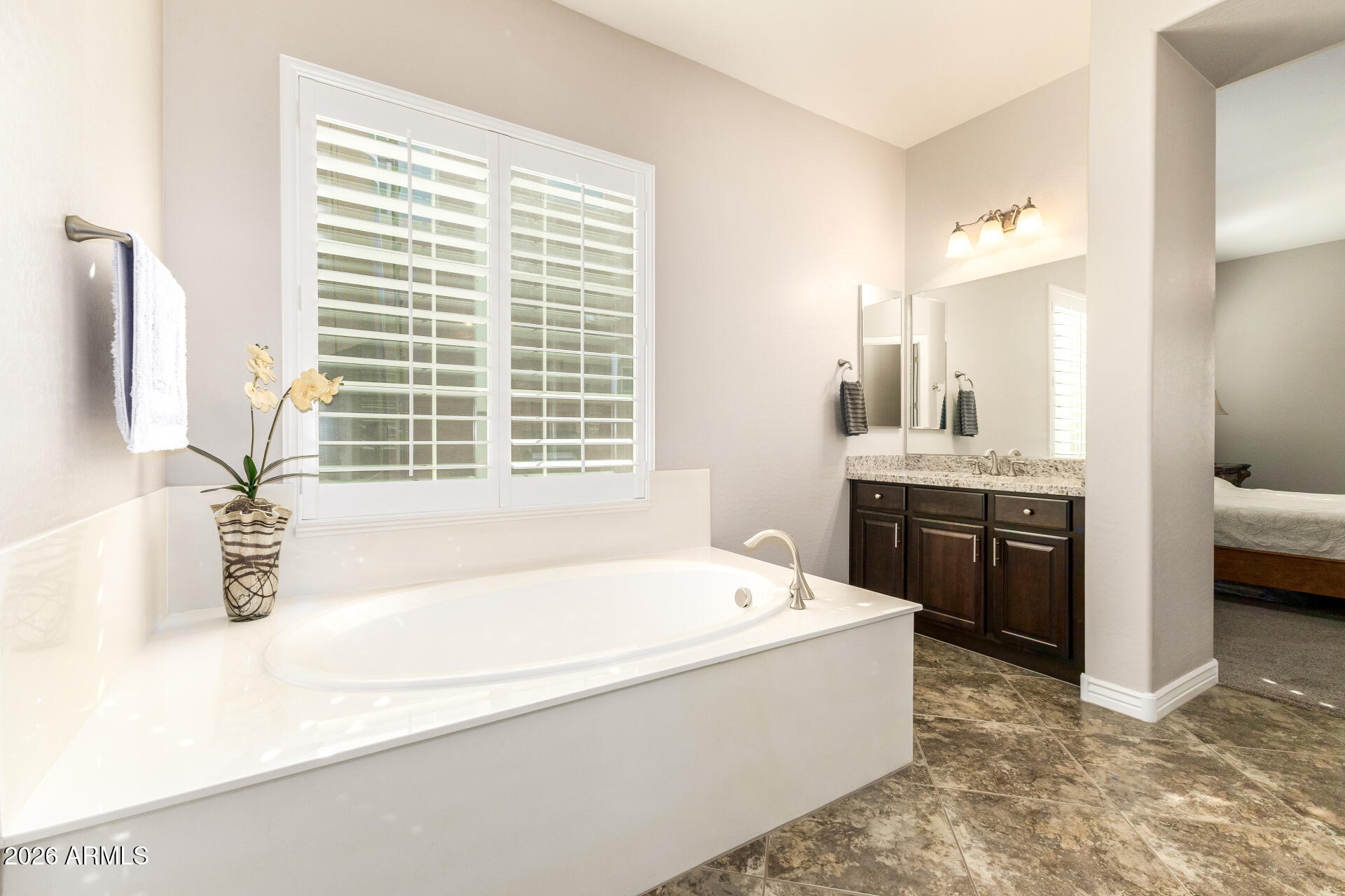 Thumbnail 19