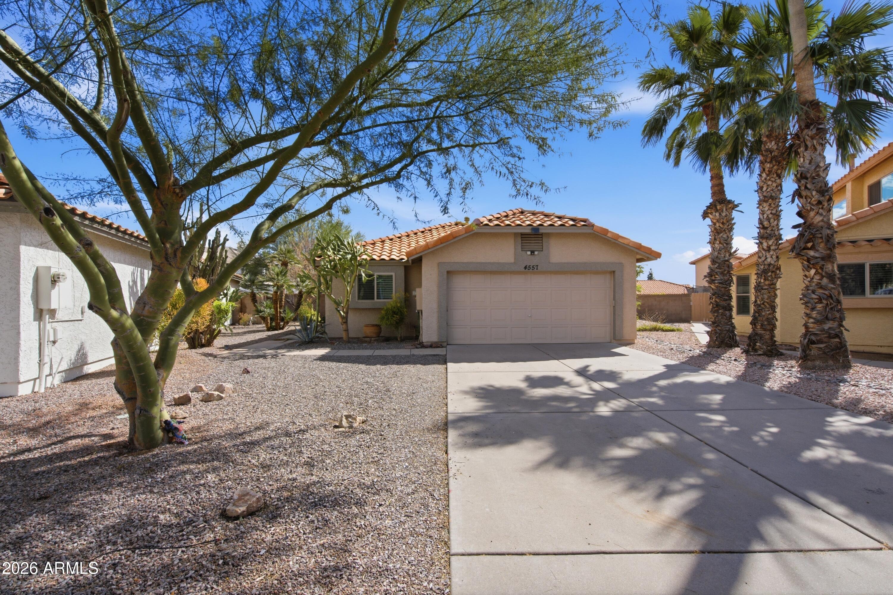 4557 E Grove Avenue, Mesa, AZ 85206