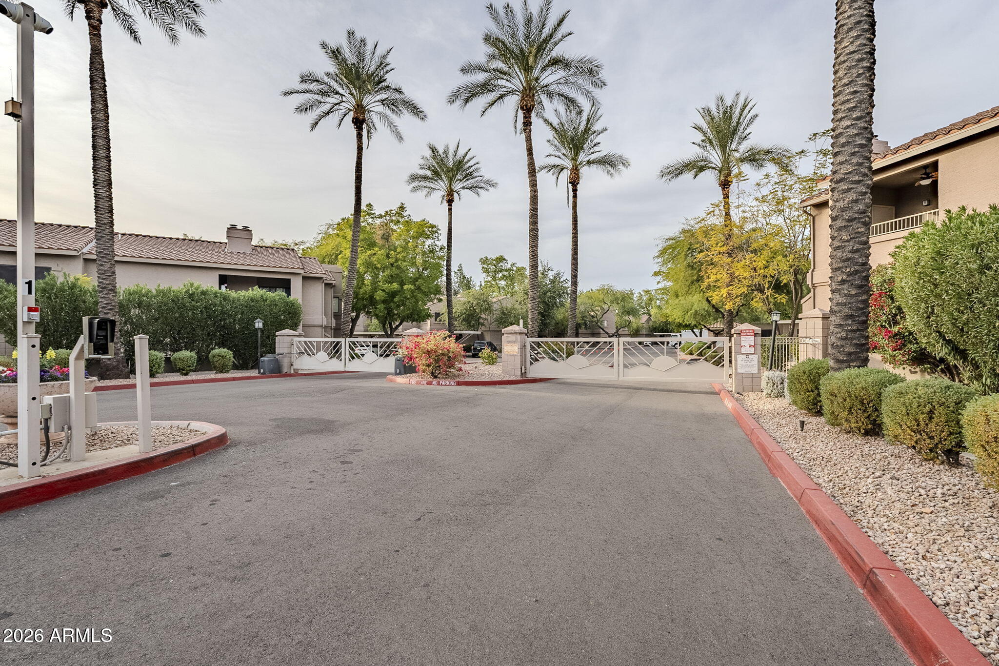 15050 N THOMPSON PEAK Parkway 1041, Scottsdale, AZ 85260 — Photo 1 of 32