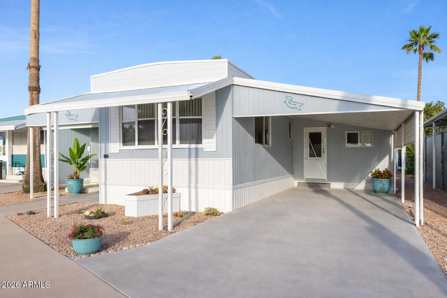 44 S HAWES Road B26, Mesa, AZ 85208