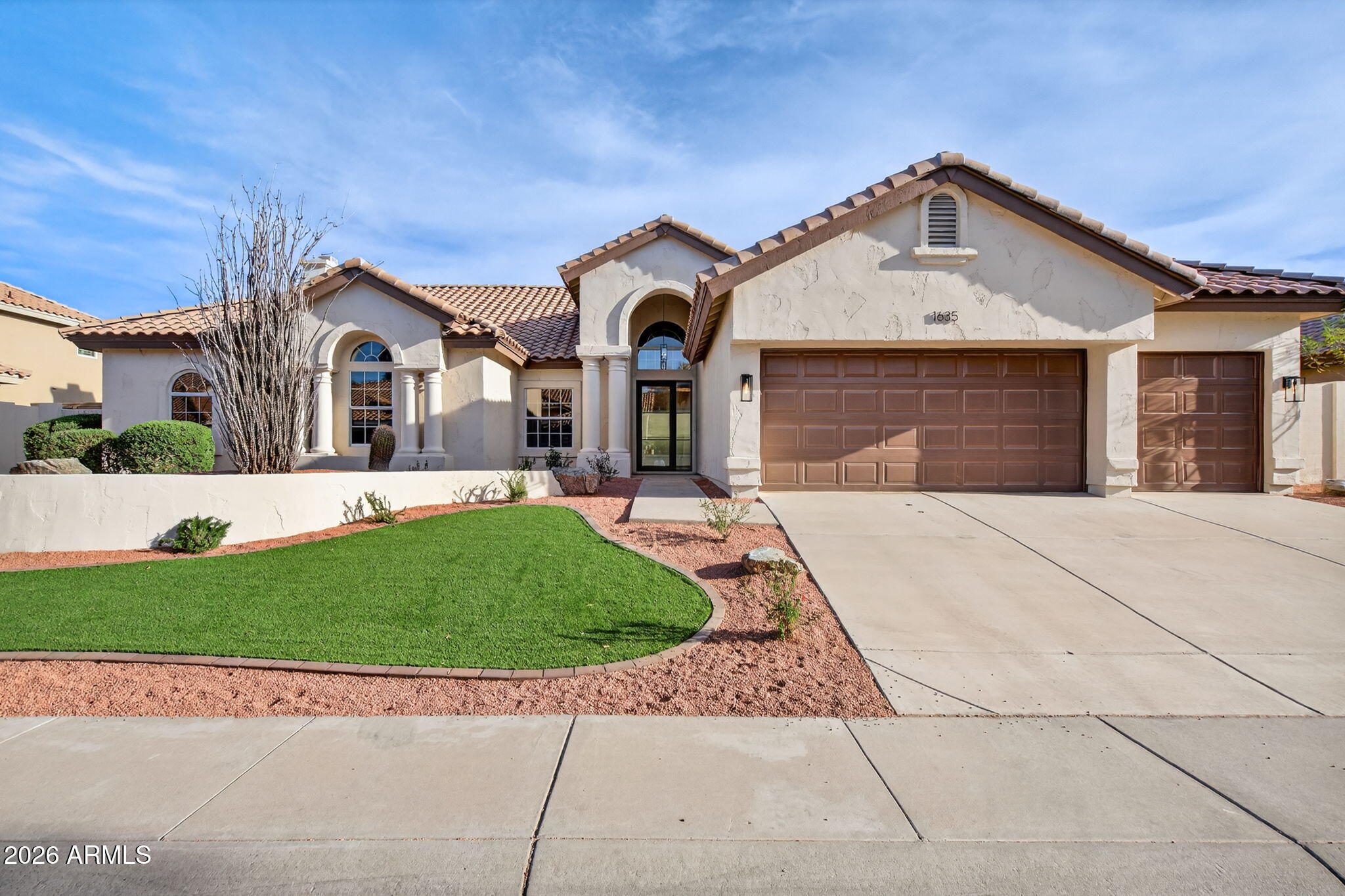 1635 E SILVERWOOD Drive, Phoenix, AZ 85048 — Photo 1 of 31