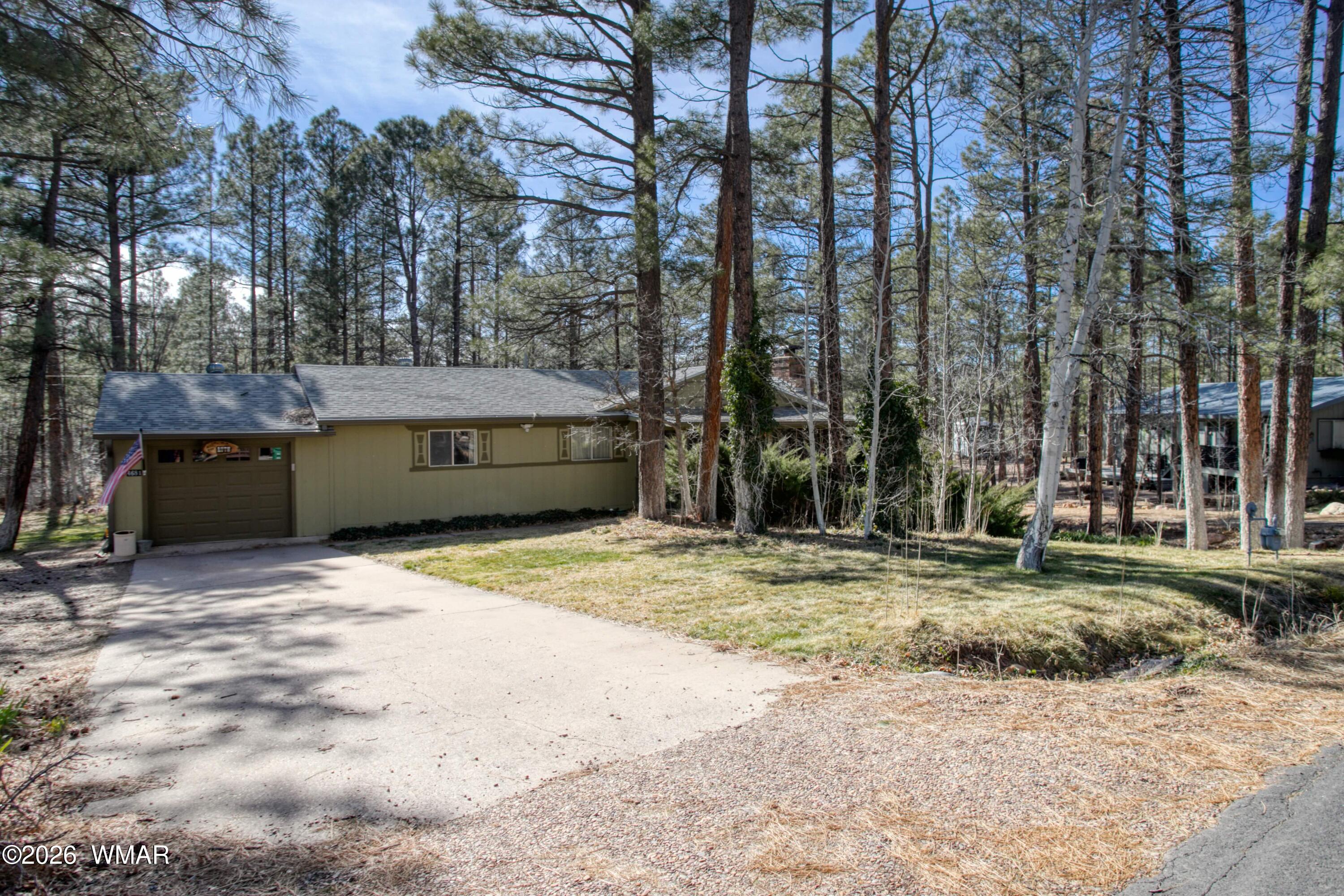 4681 W Mogollon Drive, Show Low, AZ 85901