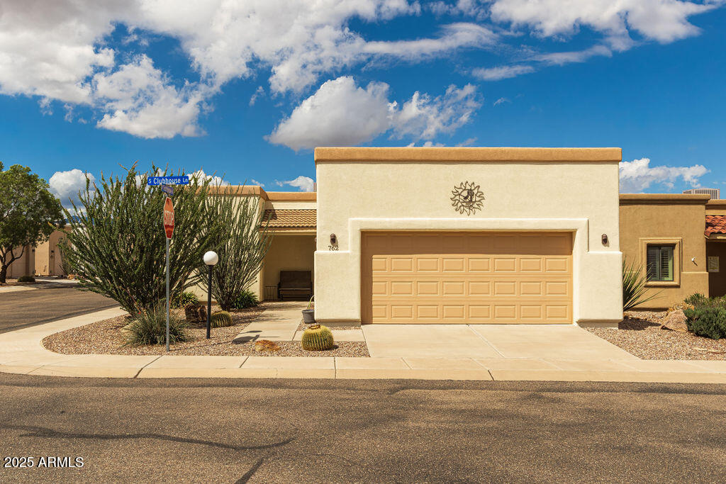 762 S CLUBHOUSE Lane, Sierra Vista, AZ 85635 — Photo 1 of 42