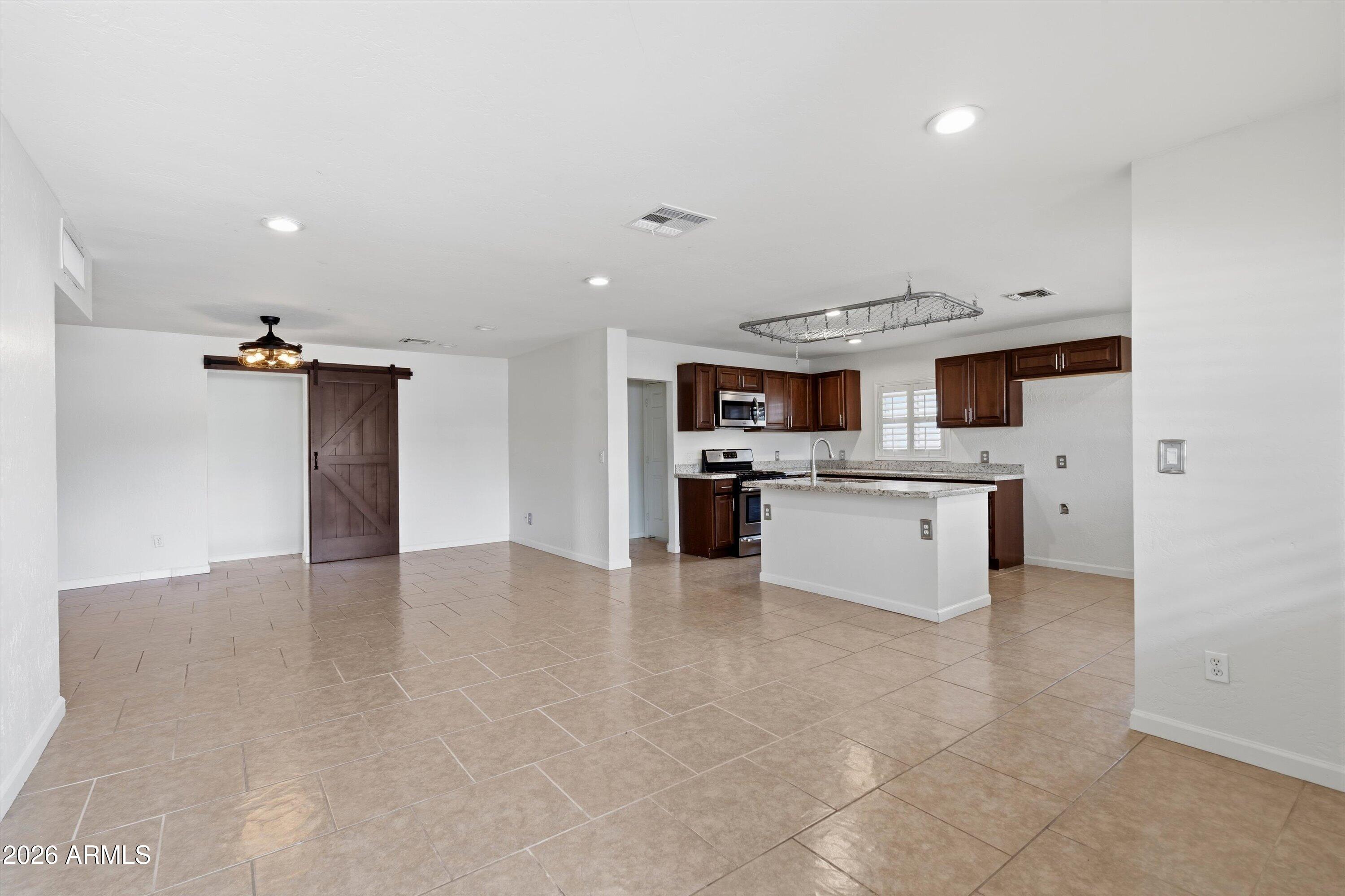 6246 N 23RD Avenue, Phoenix, AZ 85015 — Photo 1 of 30
