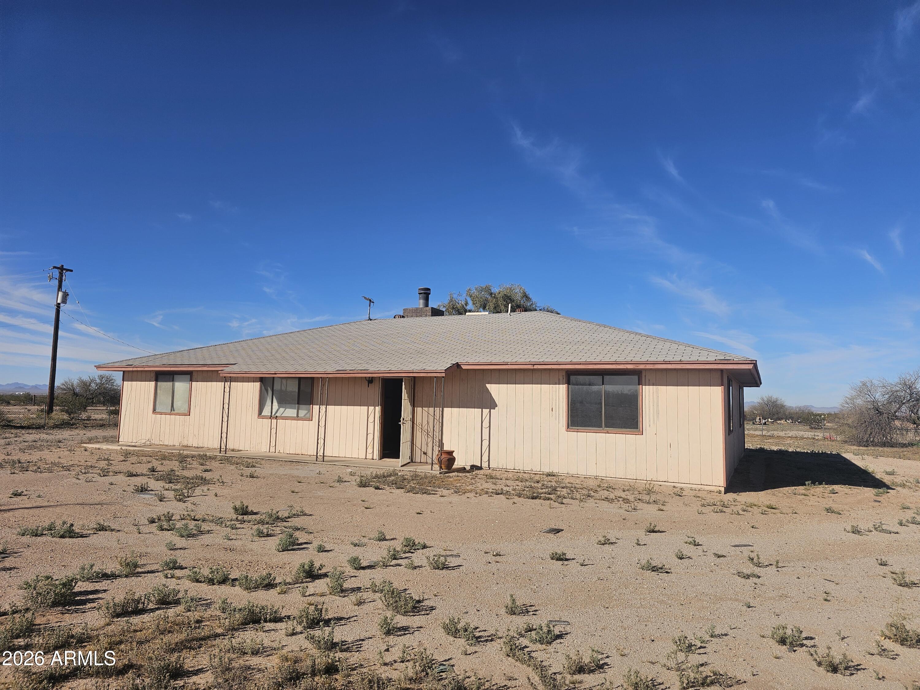 3613 N PAPOOSE Road, Casa Grande, AZ 85193 — Photo 1 of 19
