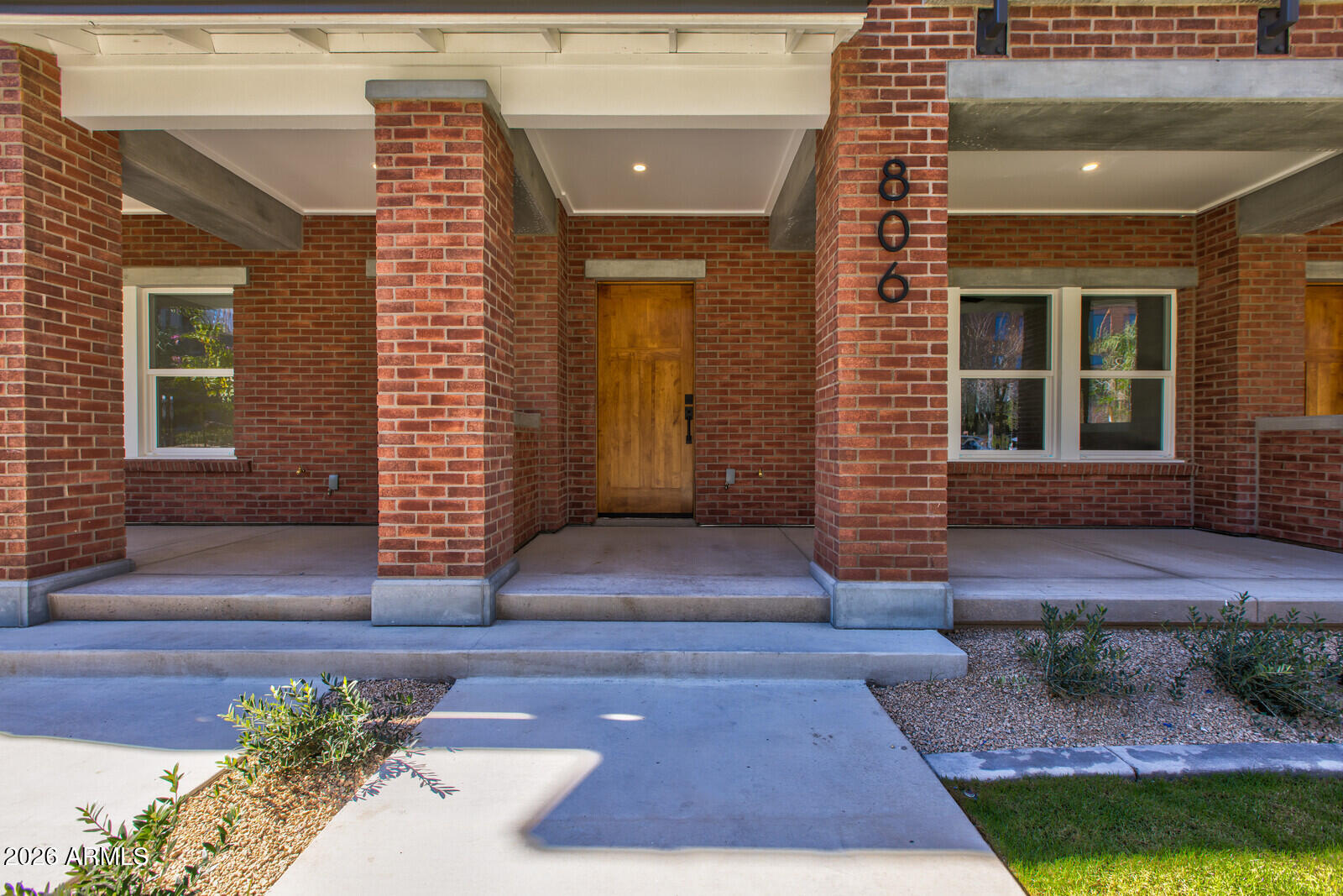 806 N 2ND Avenue, Phoenix, AZ 85003