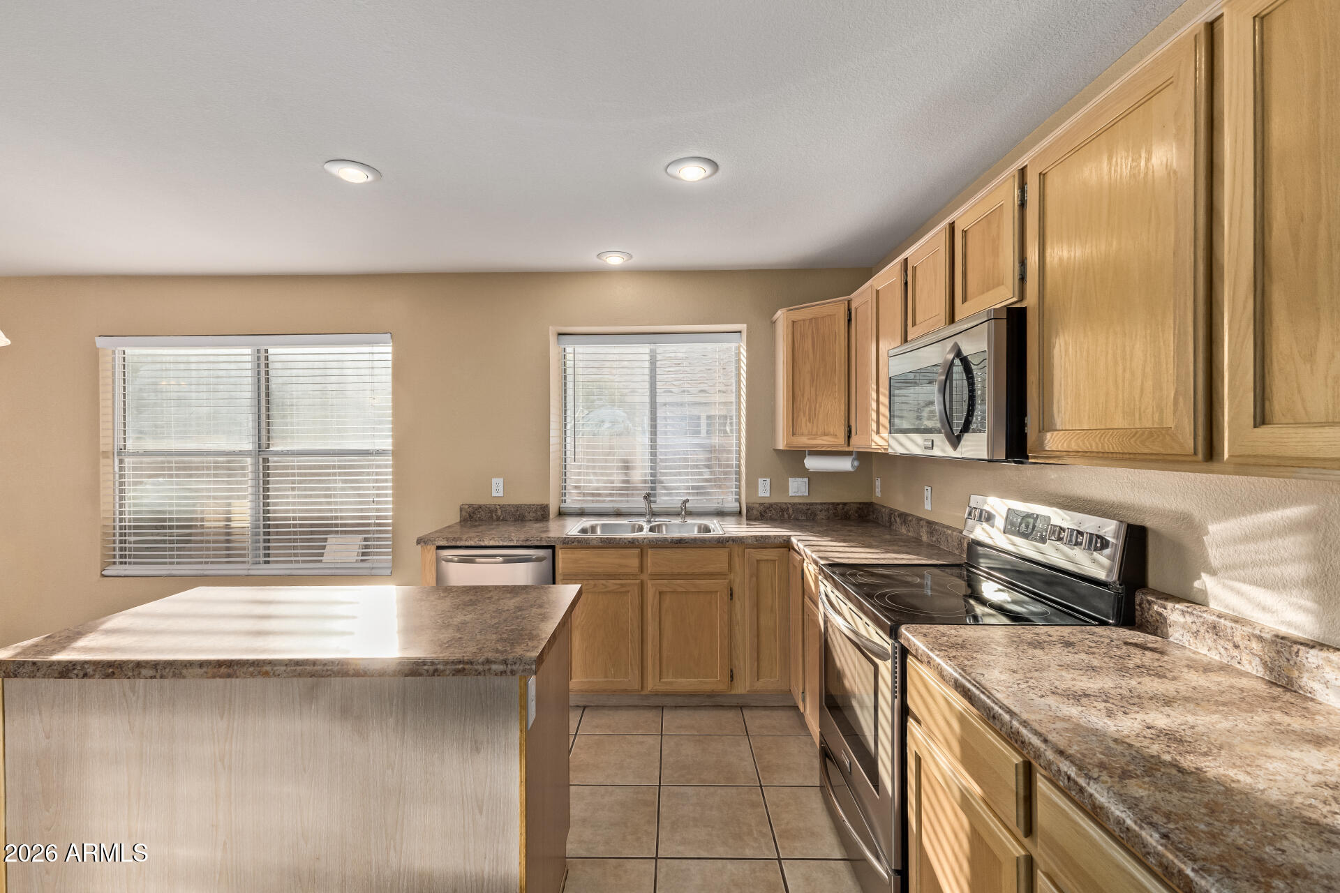 Thumbnail 19