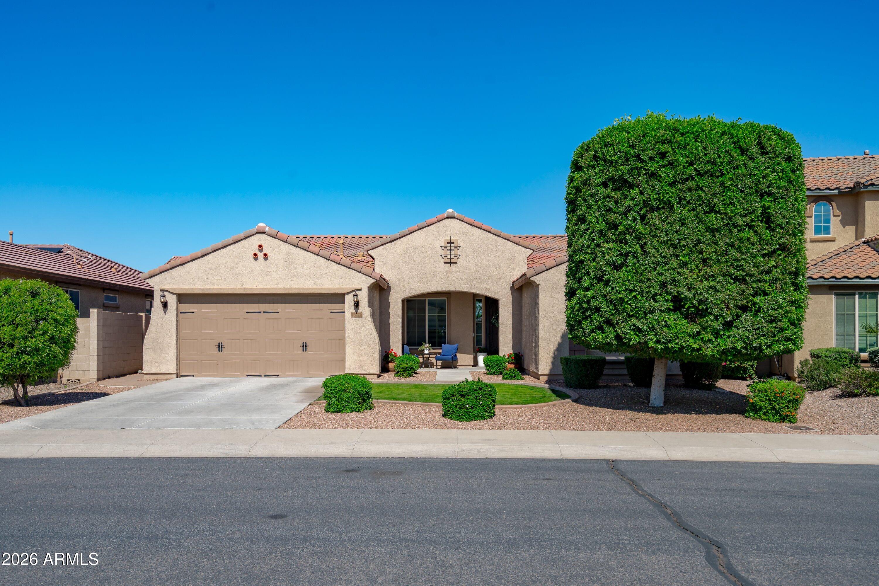 10772 W Whitehorn Way, Peoria, AZ 85383 — Photo 1 of 54