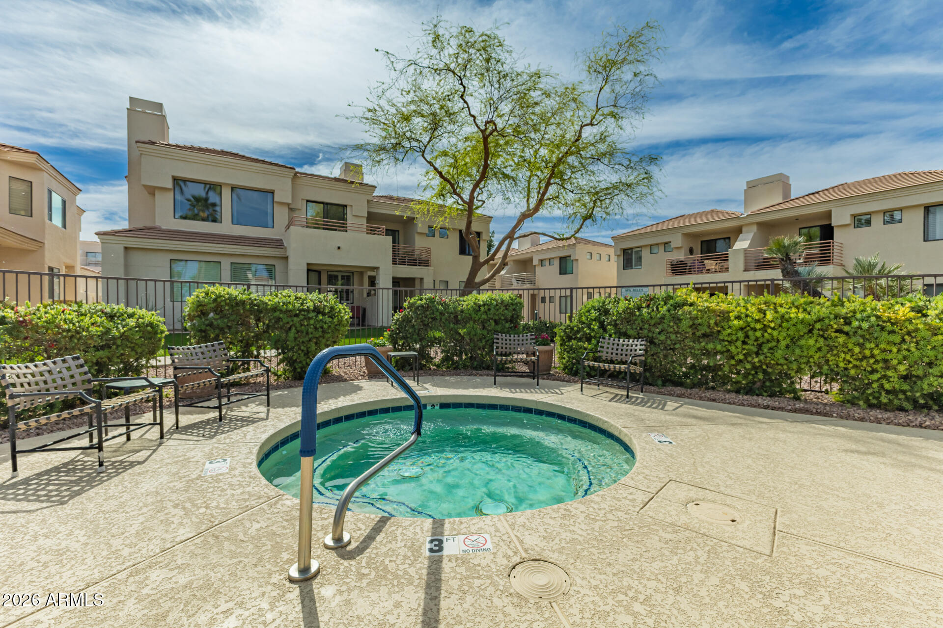 Thumbnail 36