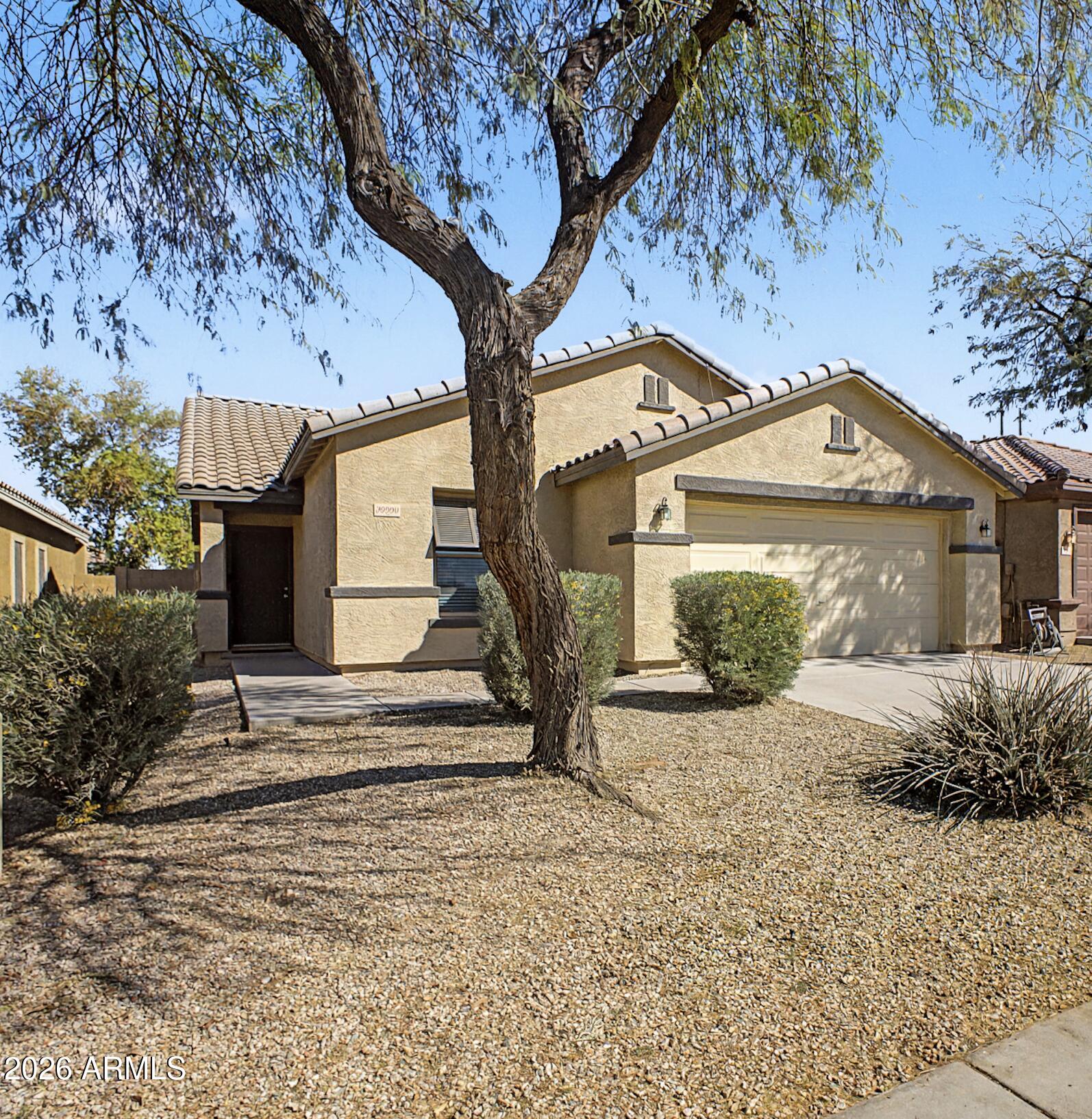 39990 W MARY LOU Drive, Maricopa, AZ 85138