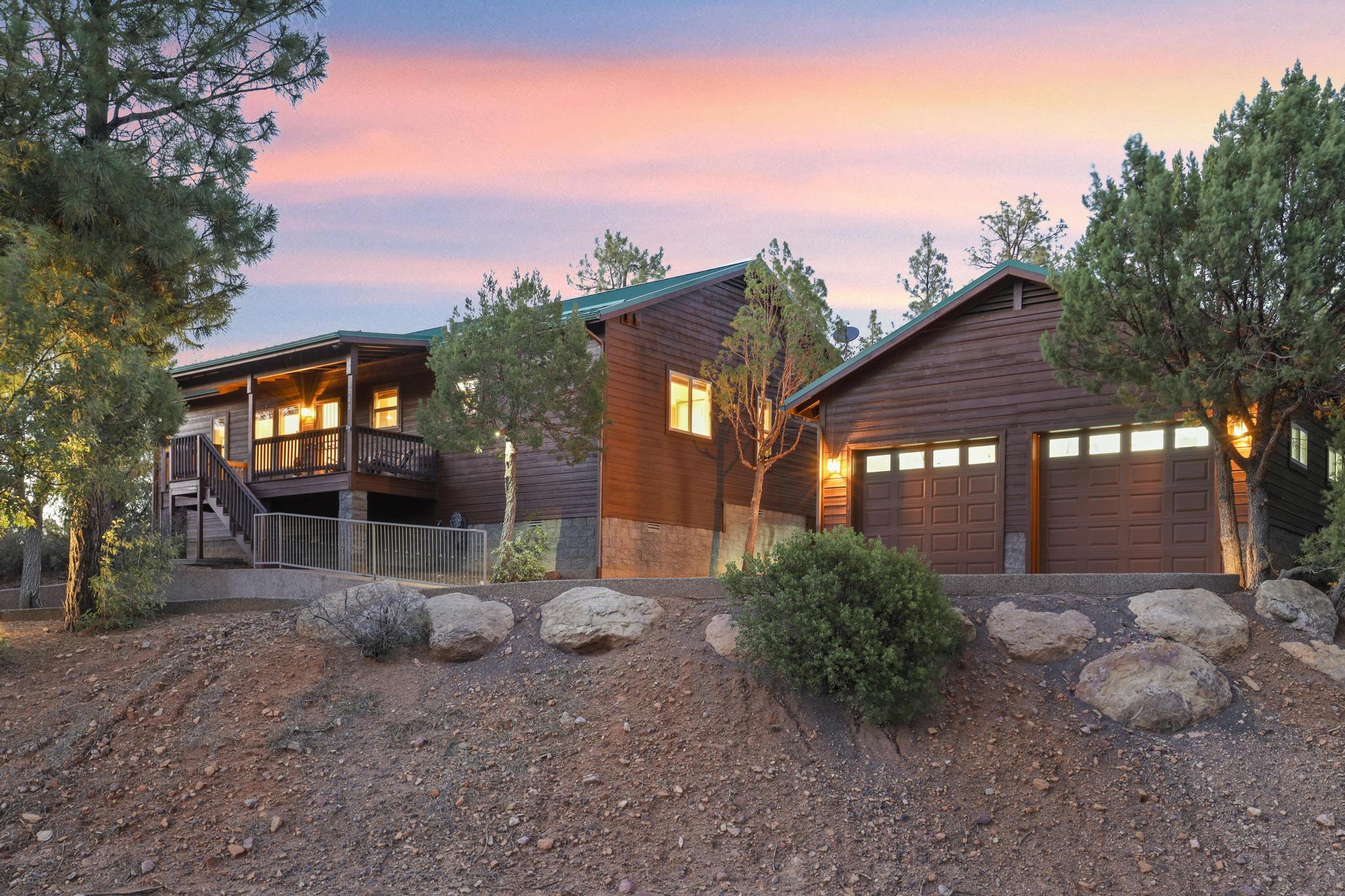 2700 S Marshalls Run, Show Low, AZ 85901 — Photo 1 of 42