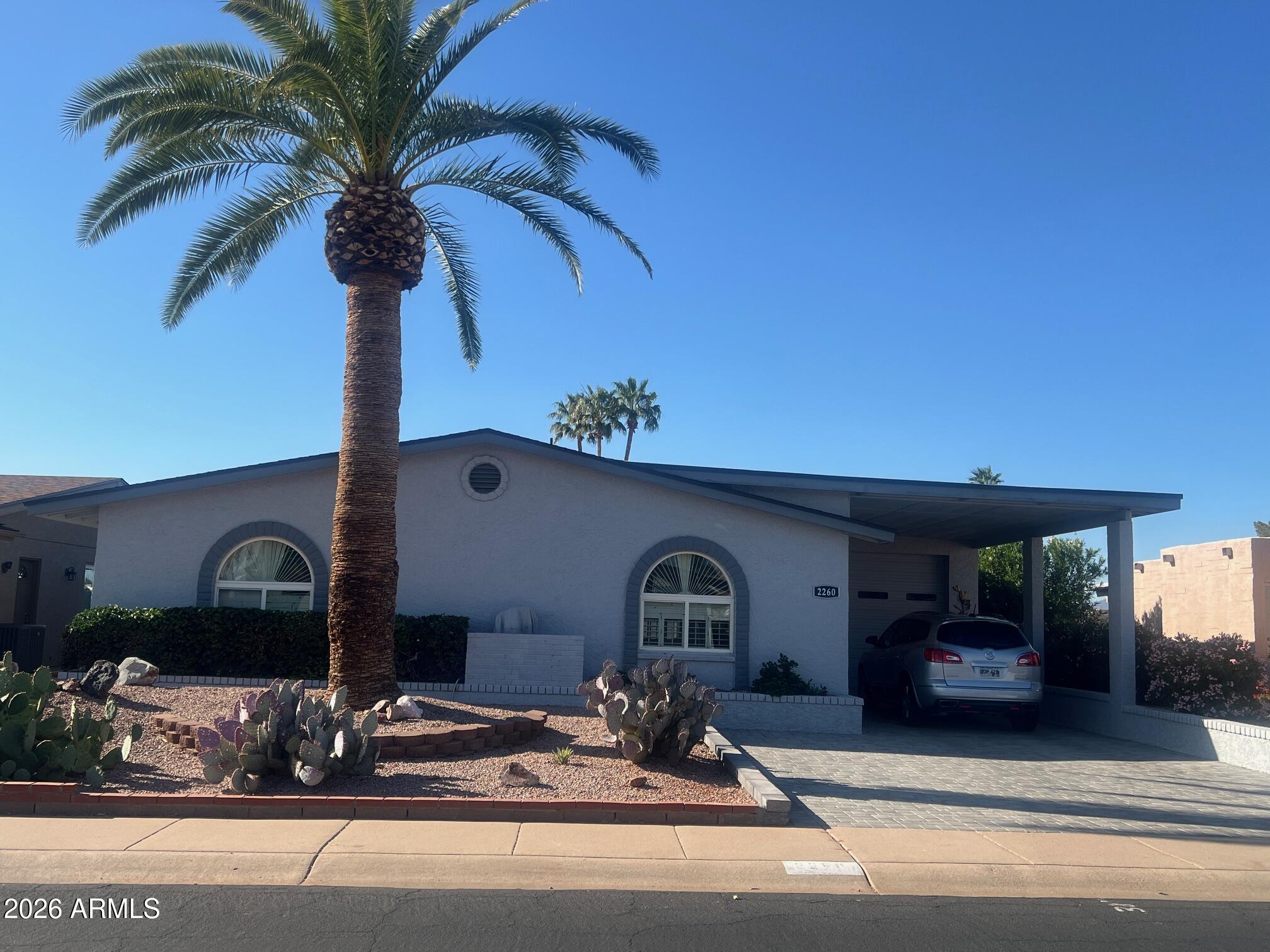 2260 N Middlecoff Drive, Mesa, AZ 85215