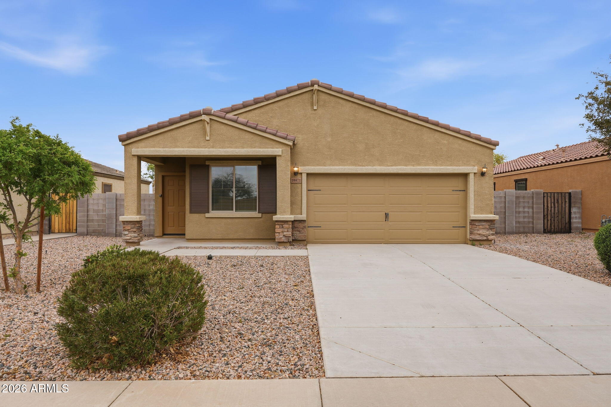 19471 N NOCERA Road, Maricopa, AZ 85138 — Photo 1 of 39