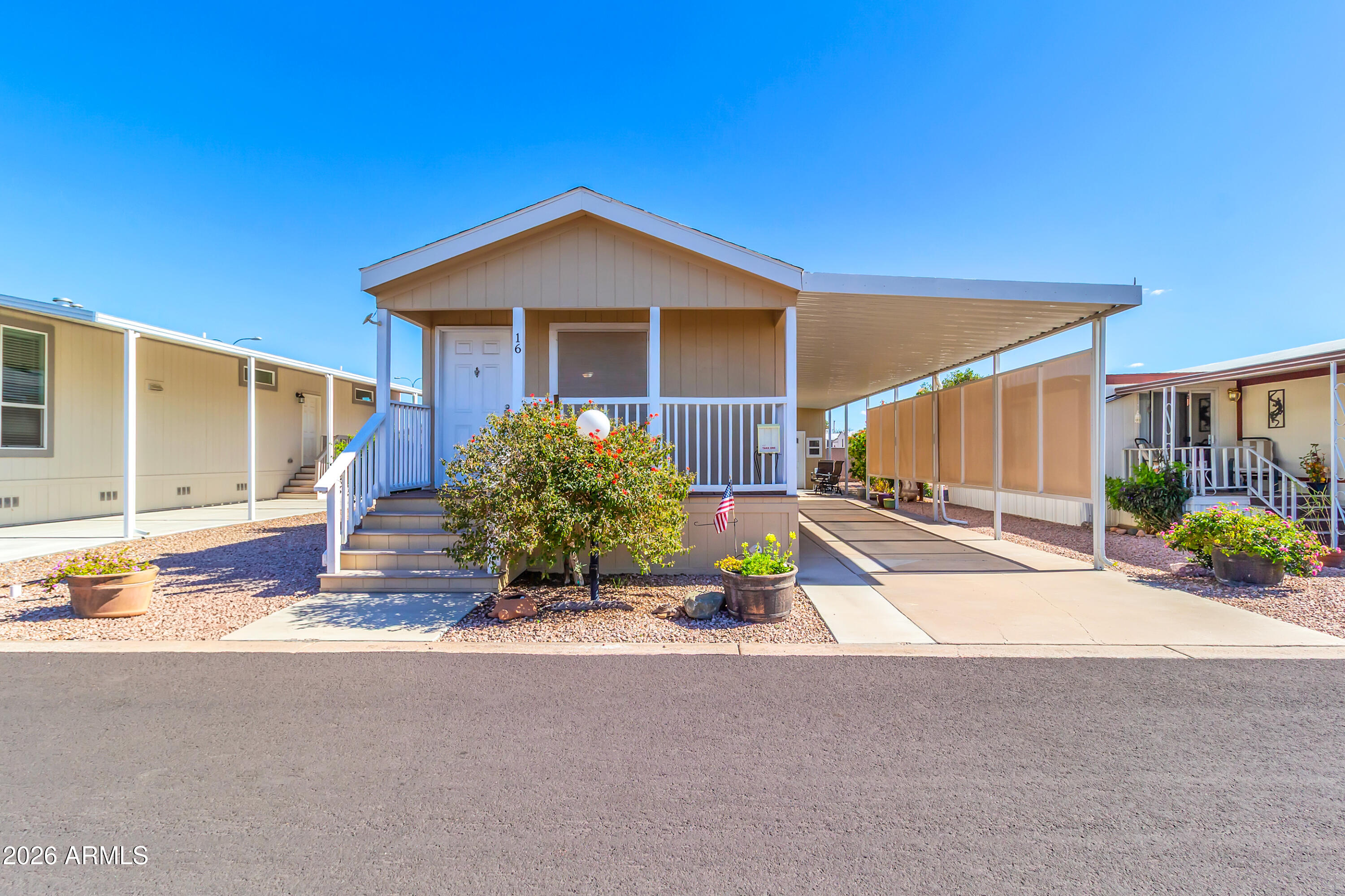 652 S Ellsworth Road 16, Mesa, AZ 85208