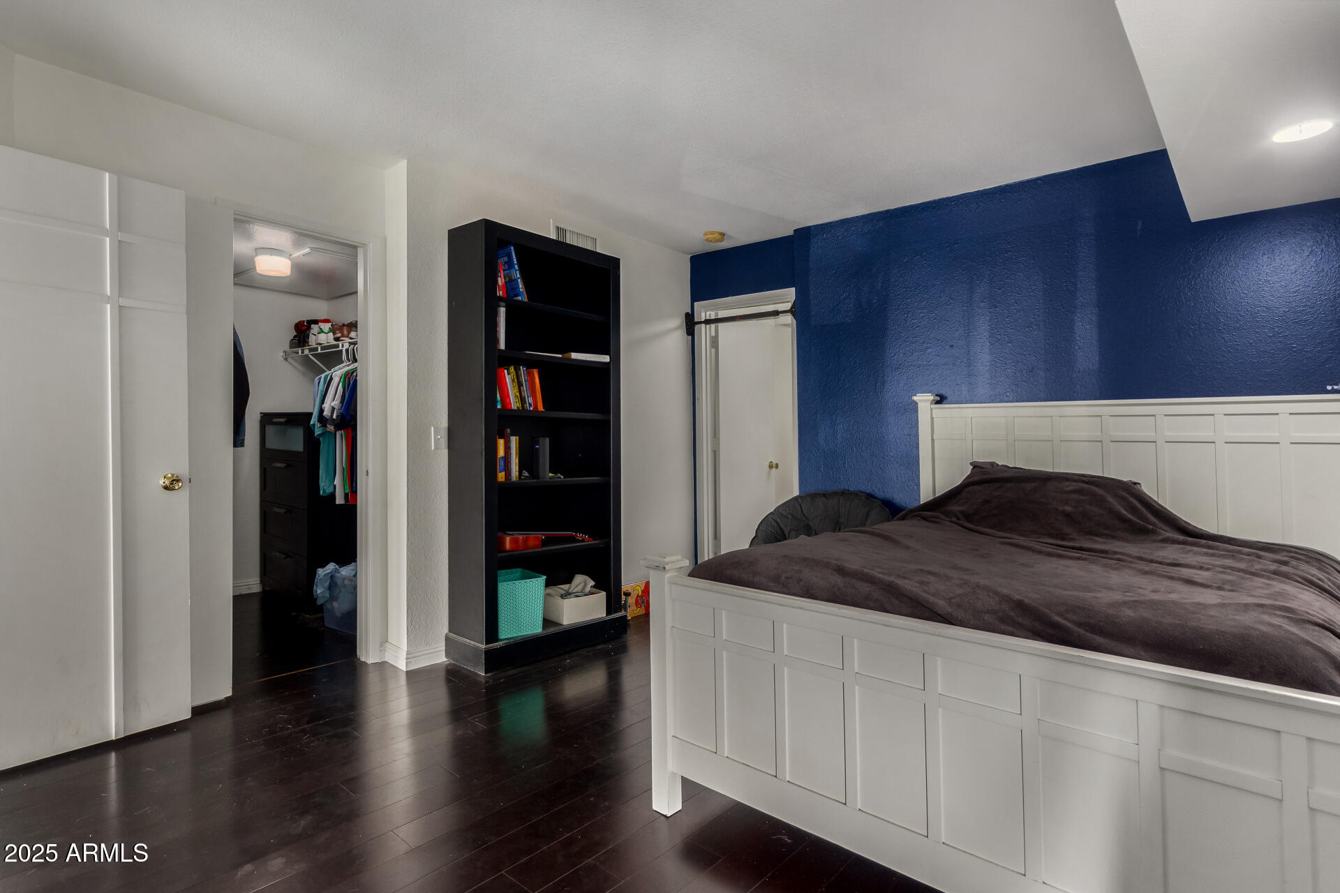 Thumbnail 13