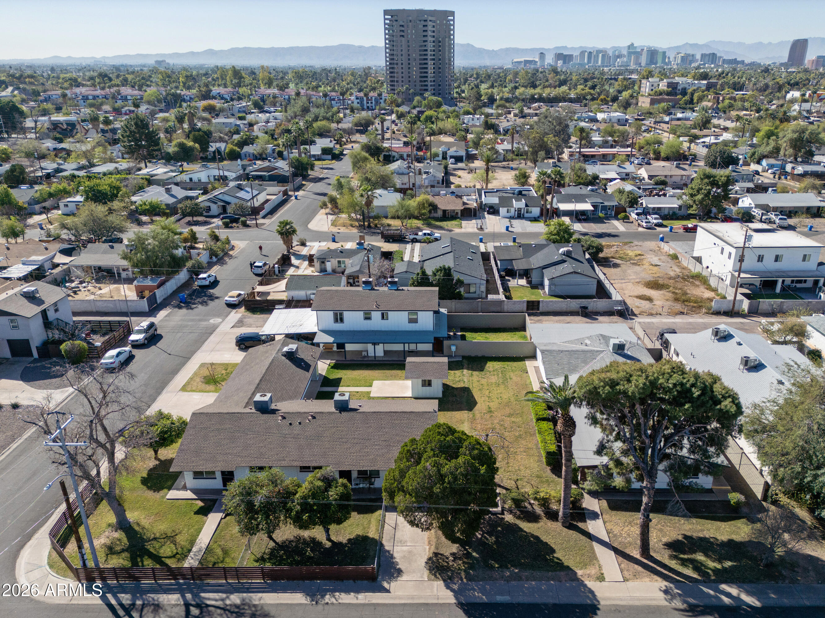 1021 E FAIRMOUNT Avenue, Phoenix, AZ 85014