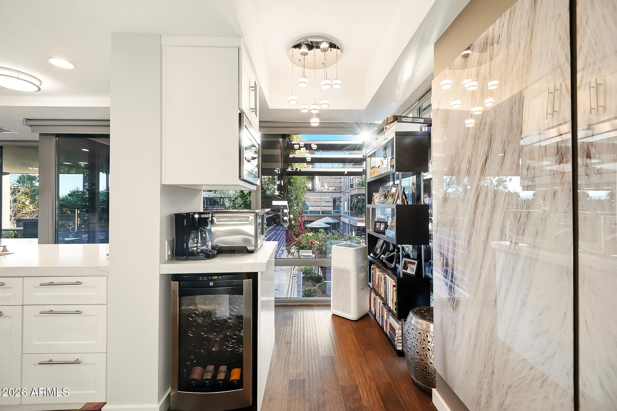 Thumbnail 28