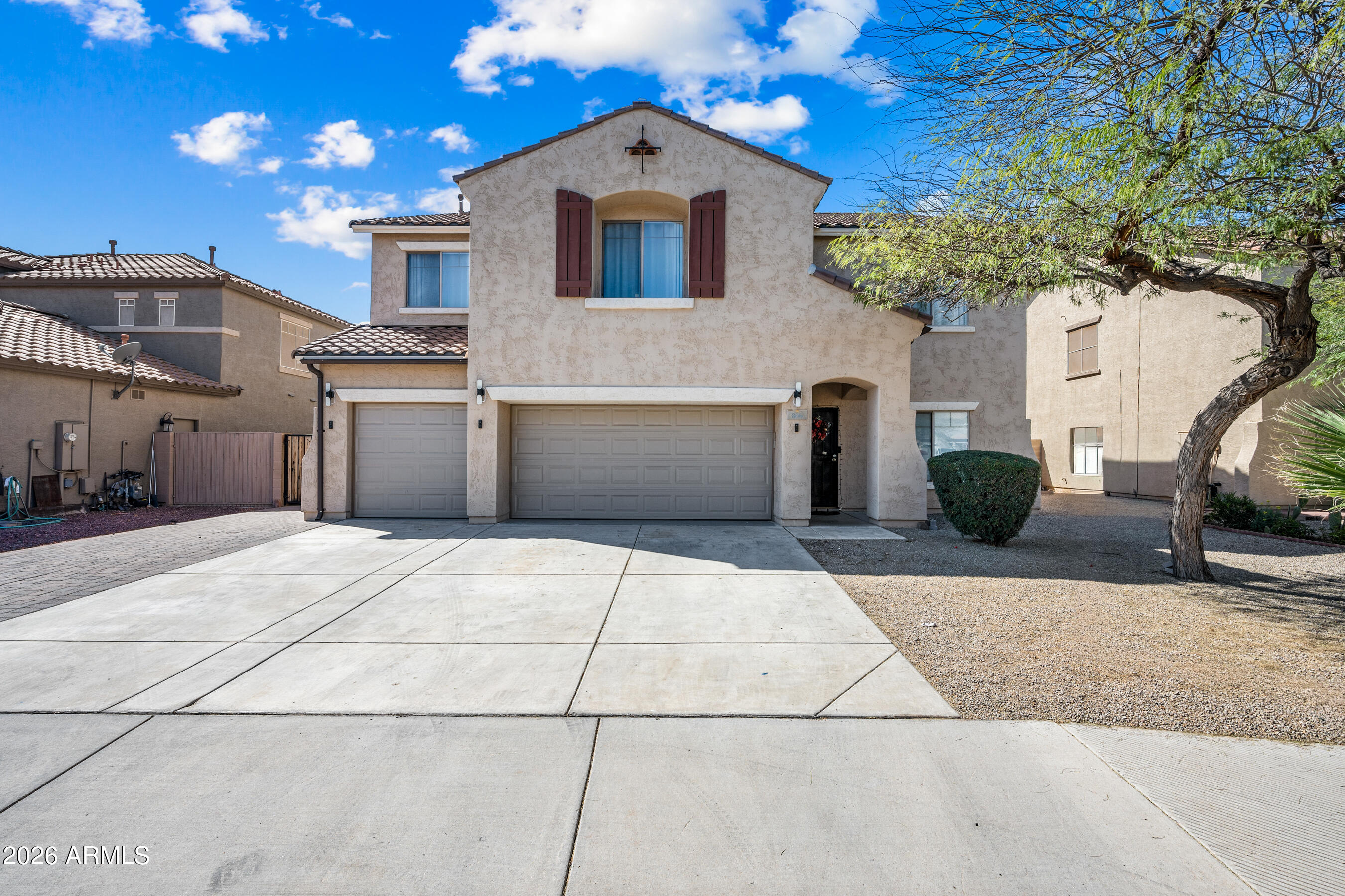 806 S 118TH Lane, Avondale, AZ 85323 — Photo 1 of 42
