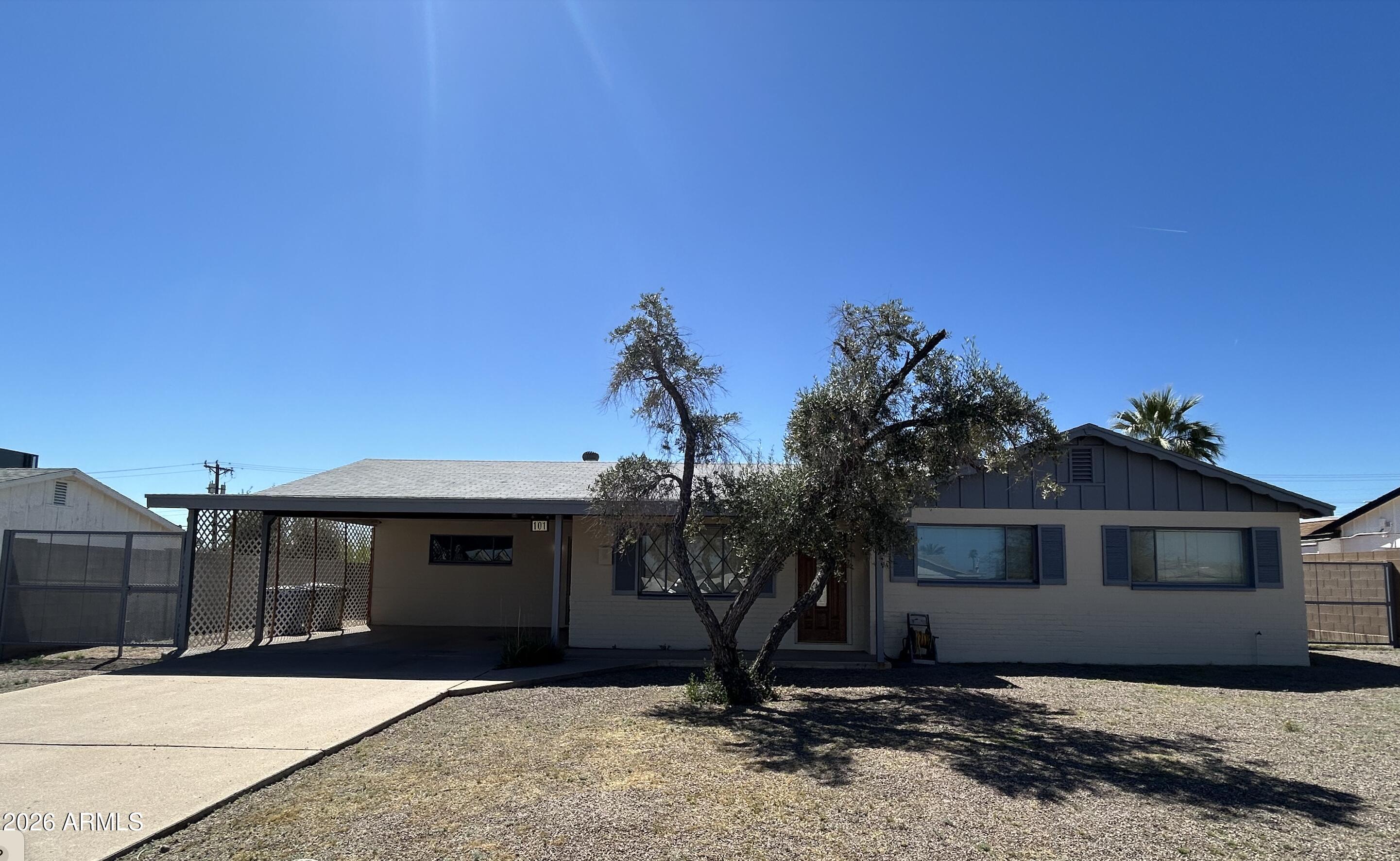 101 E Papago Drive E, Tempe, AZ 85288