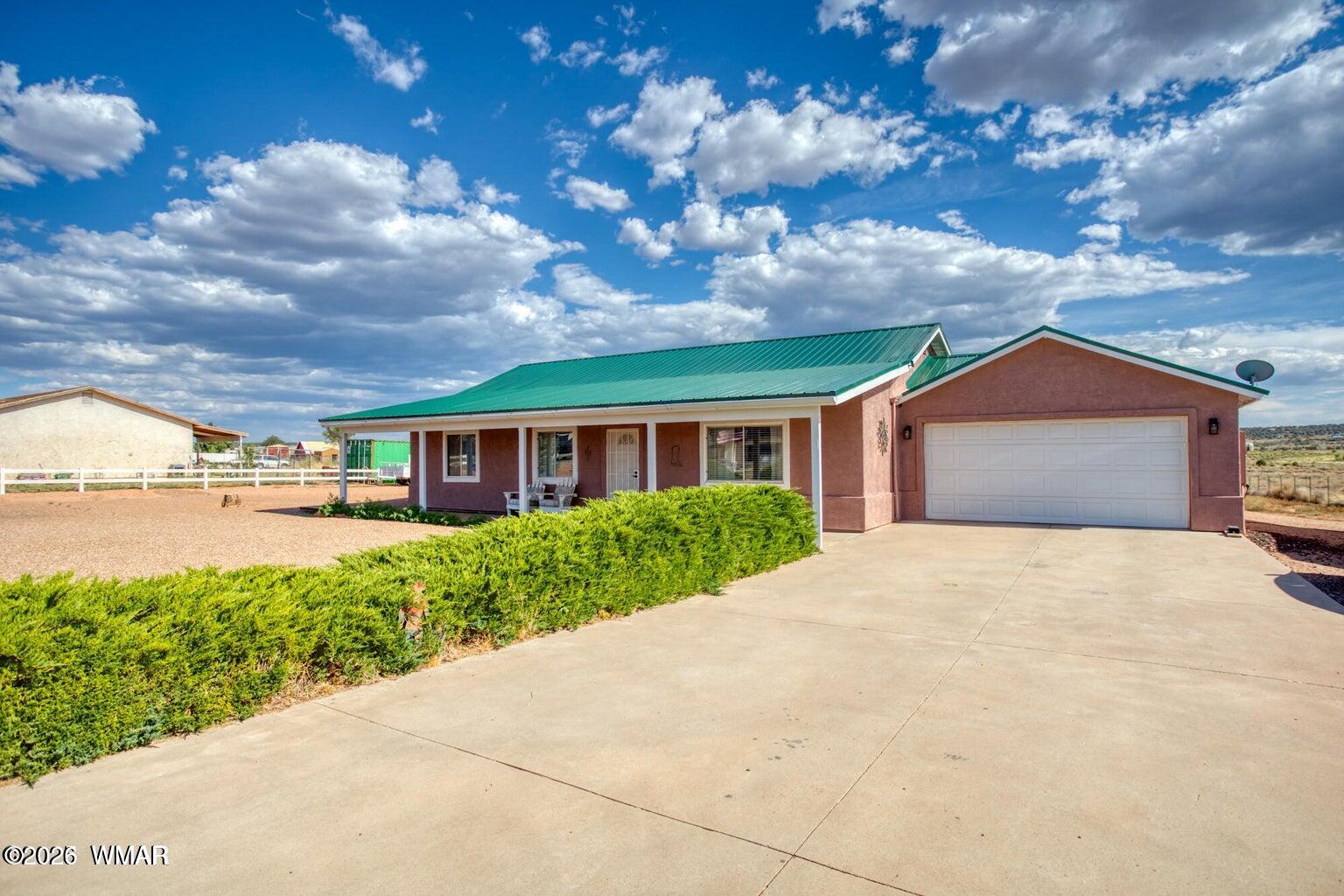 2655 E Walnut Drive, Taylor, AZ 85939