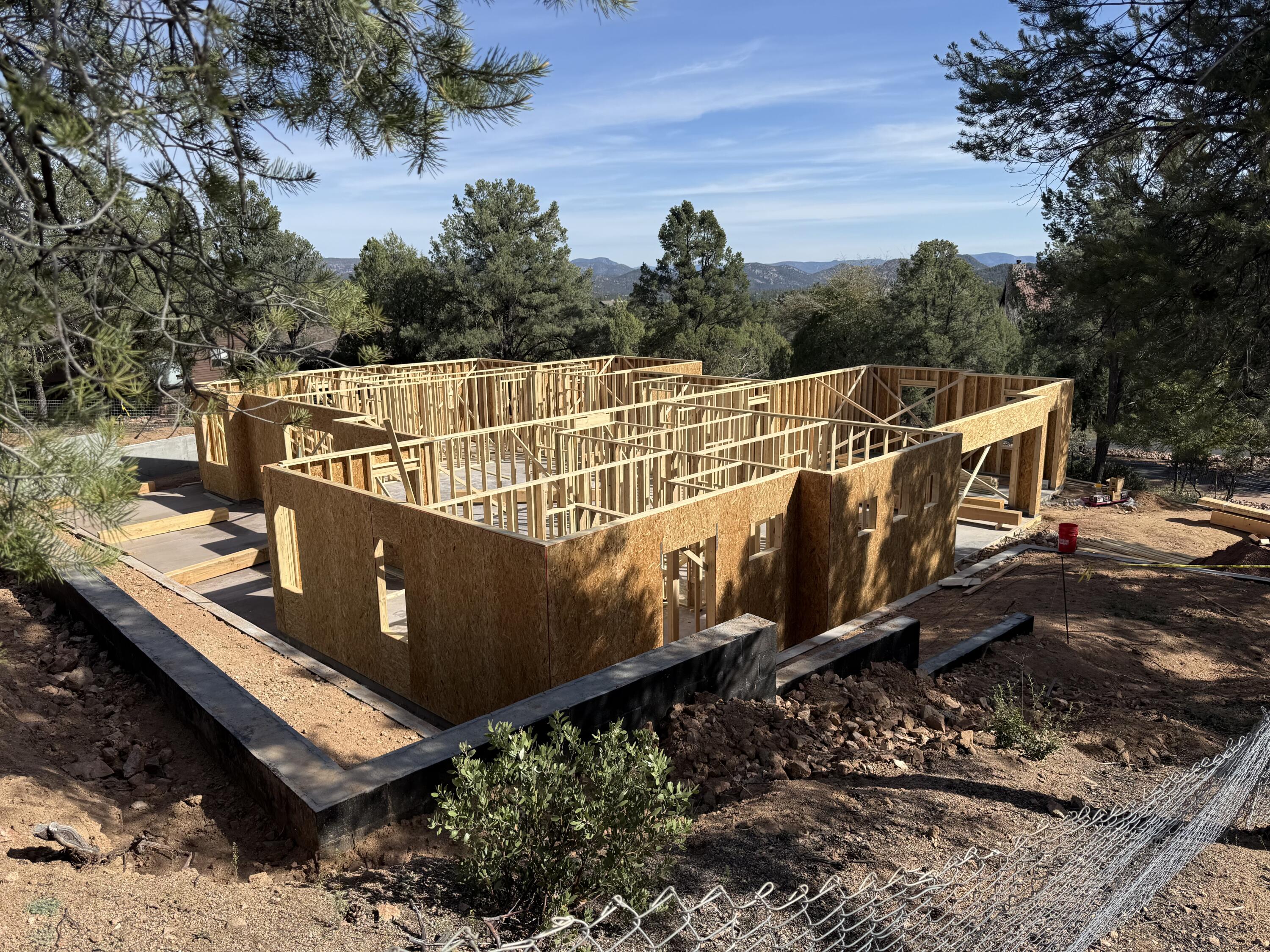 1115 N SCENIC Drive, Payson, AZ 85541 — Photo 1 of 12