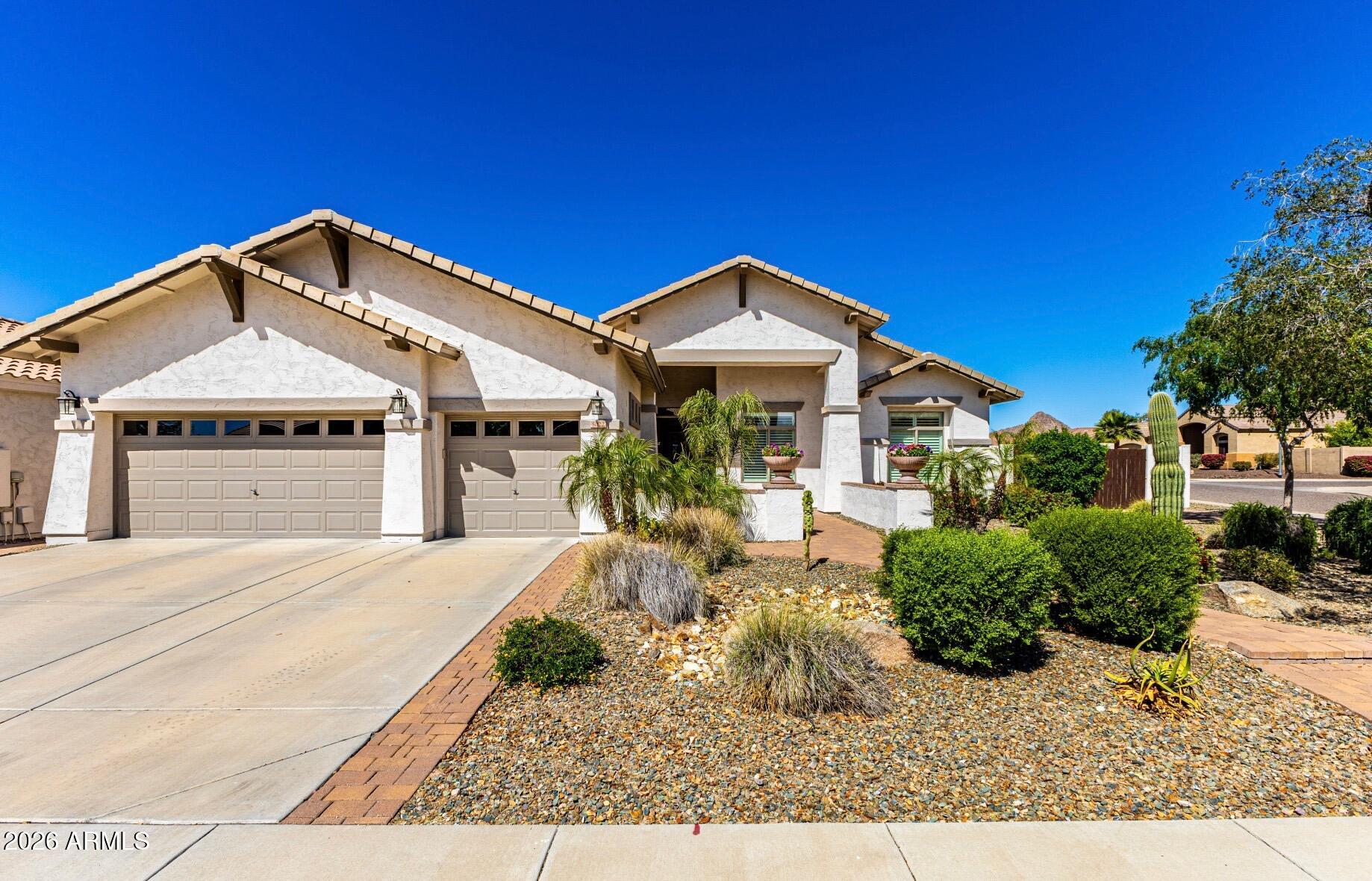 5022 W EL CORTEZ Trail, Phoenix, AZ 85083 — Photo 1 of 45