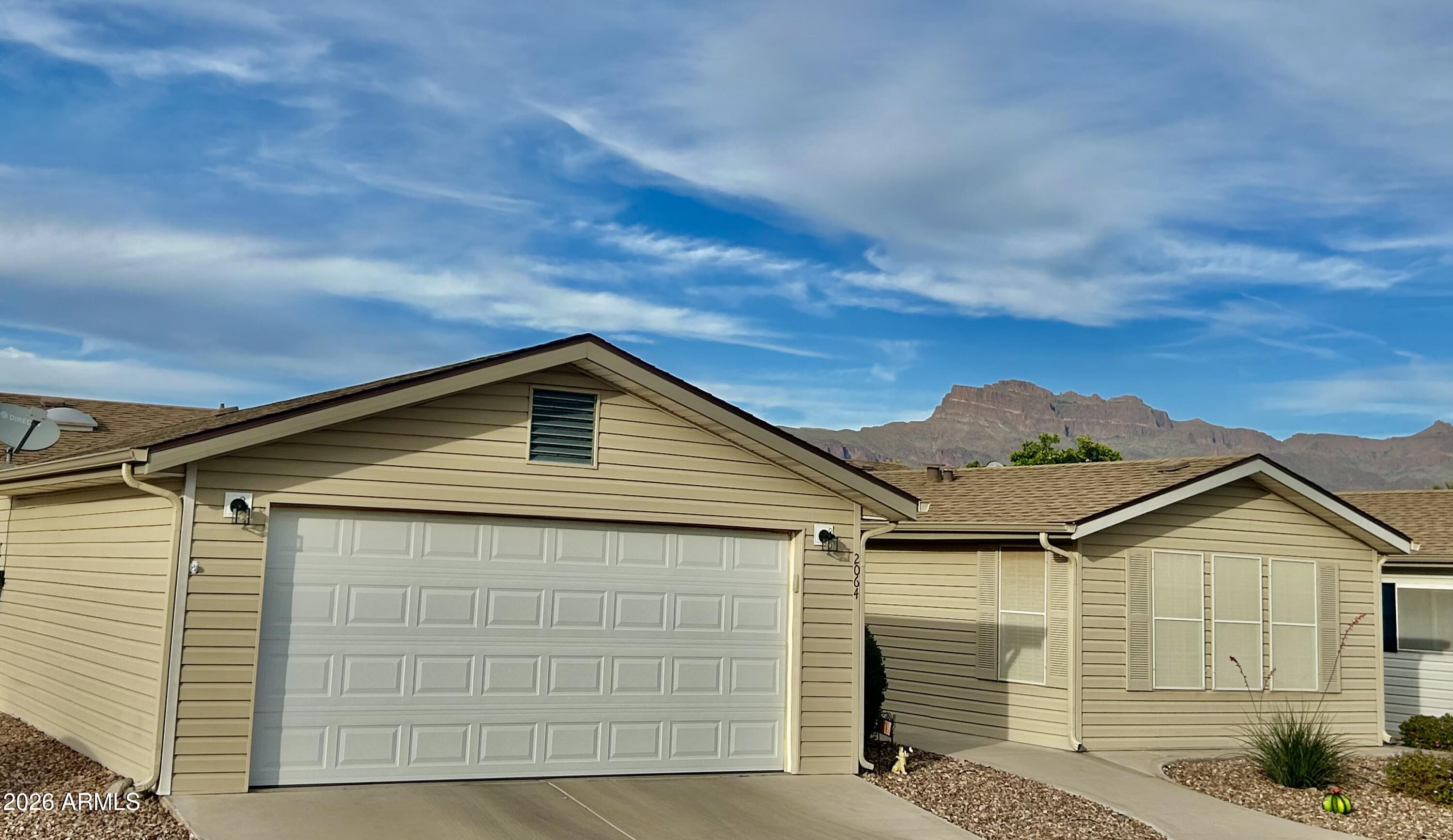 3301 S GOLDFIELD Road 2064, Apache Junction, AZ 85119