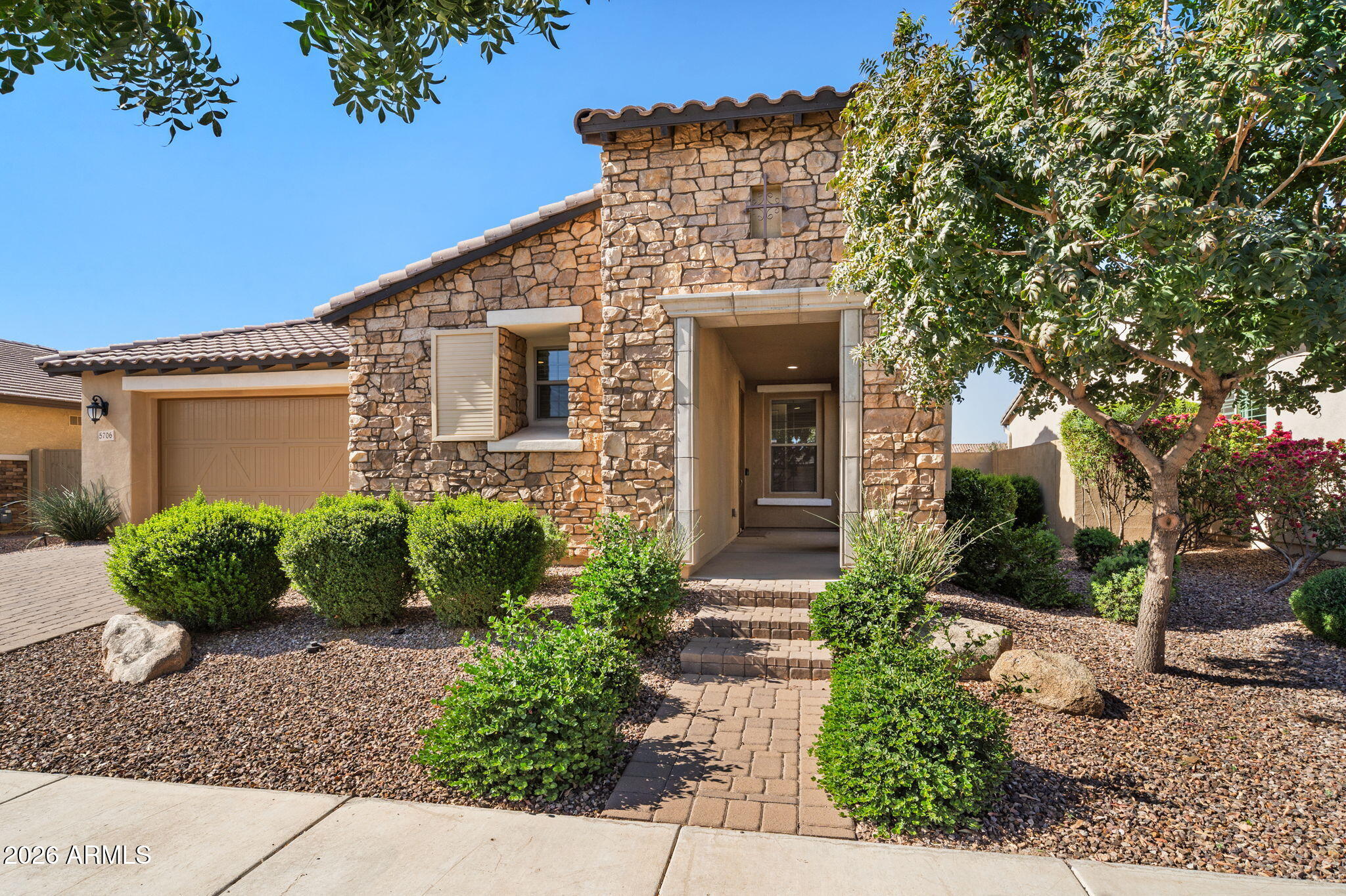 5706 S Winchester, Mesa, AZ 85212