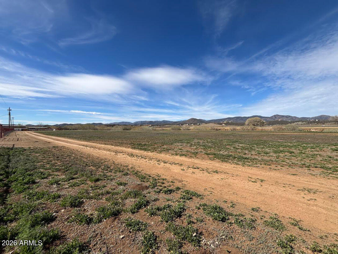 13408 E NO NO Lane -, Dewey, AZ 86327