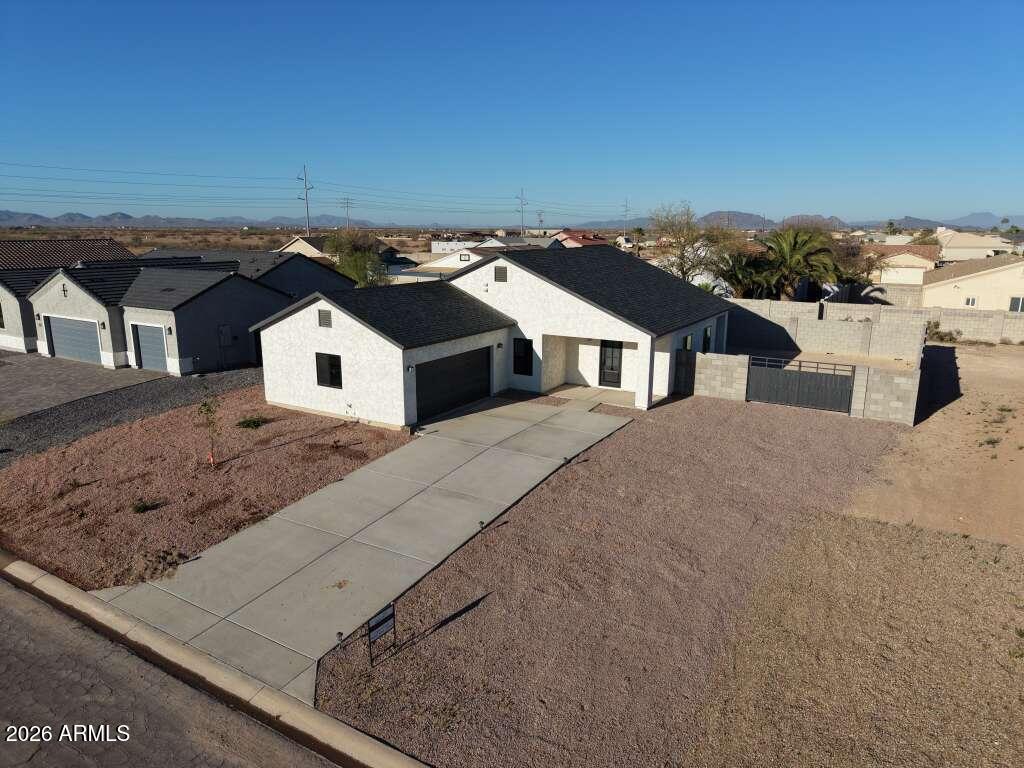 15988 S YAVA Road, Arizona City, AZ 85123