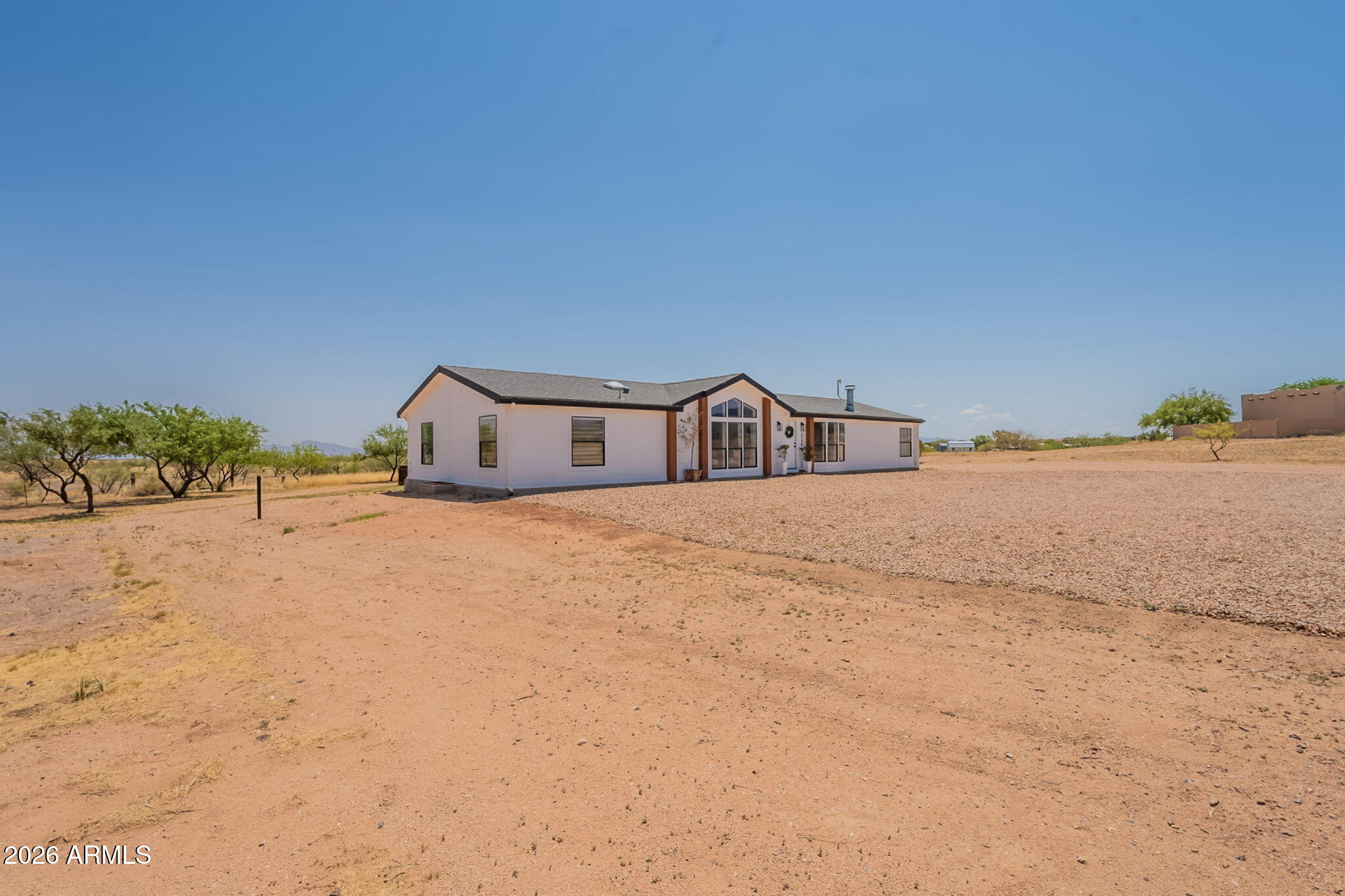 3154 W CACTUS BLOSSOM Court, Benson, AZ 85602