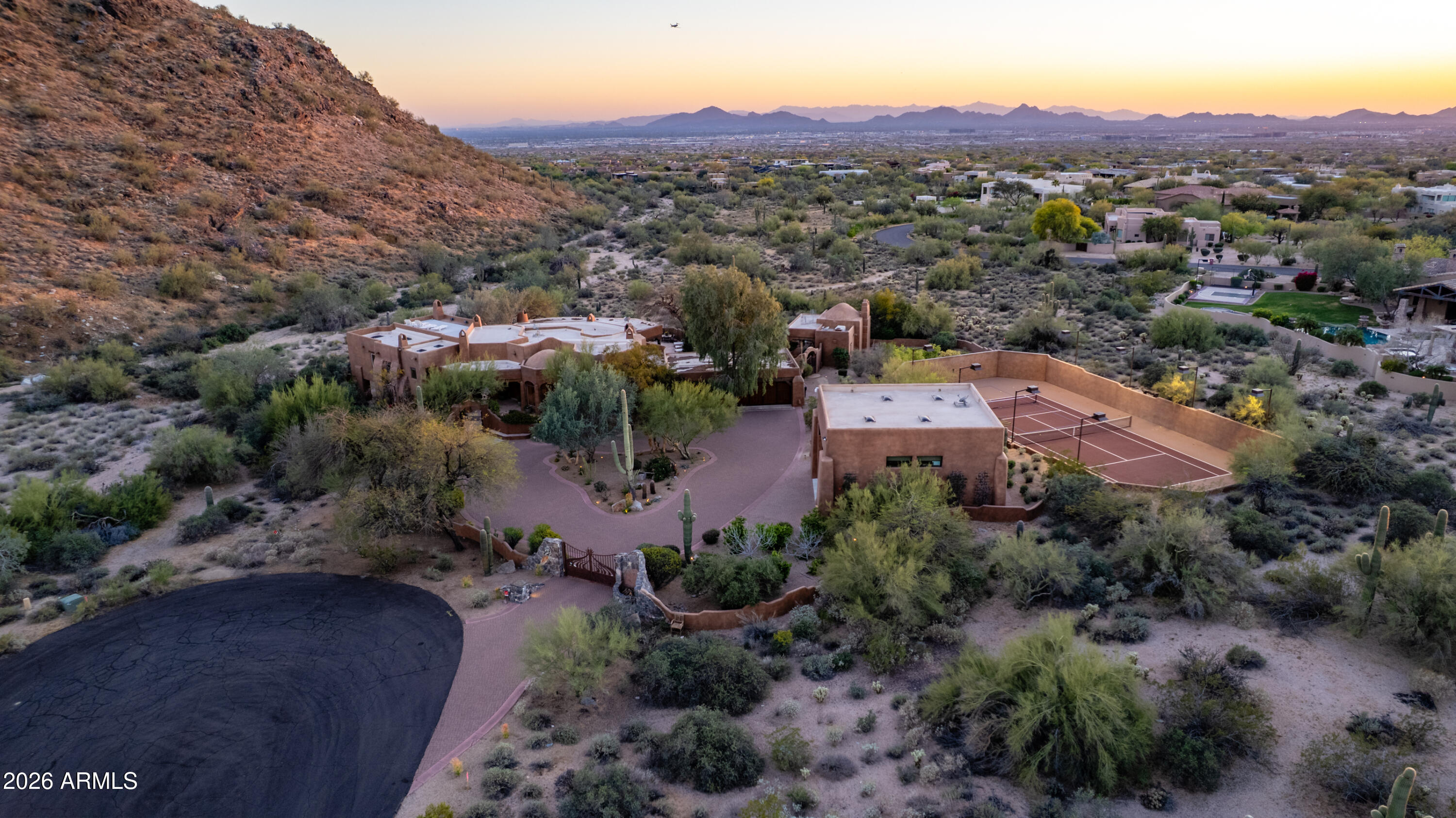 22222 N VIA VENTOSA, Scottsdale, AZ 85255 — Photo 1 of 81