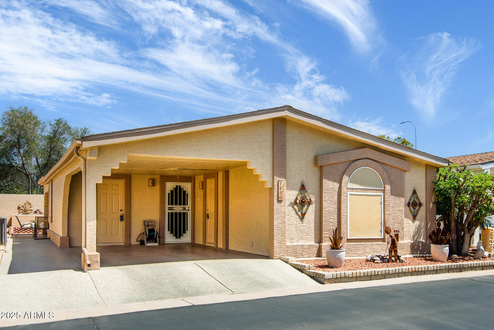 1640 E AUGUSTA Avenue, Chandler, AZ 85249 — Photo 1 of 100