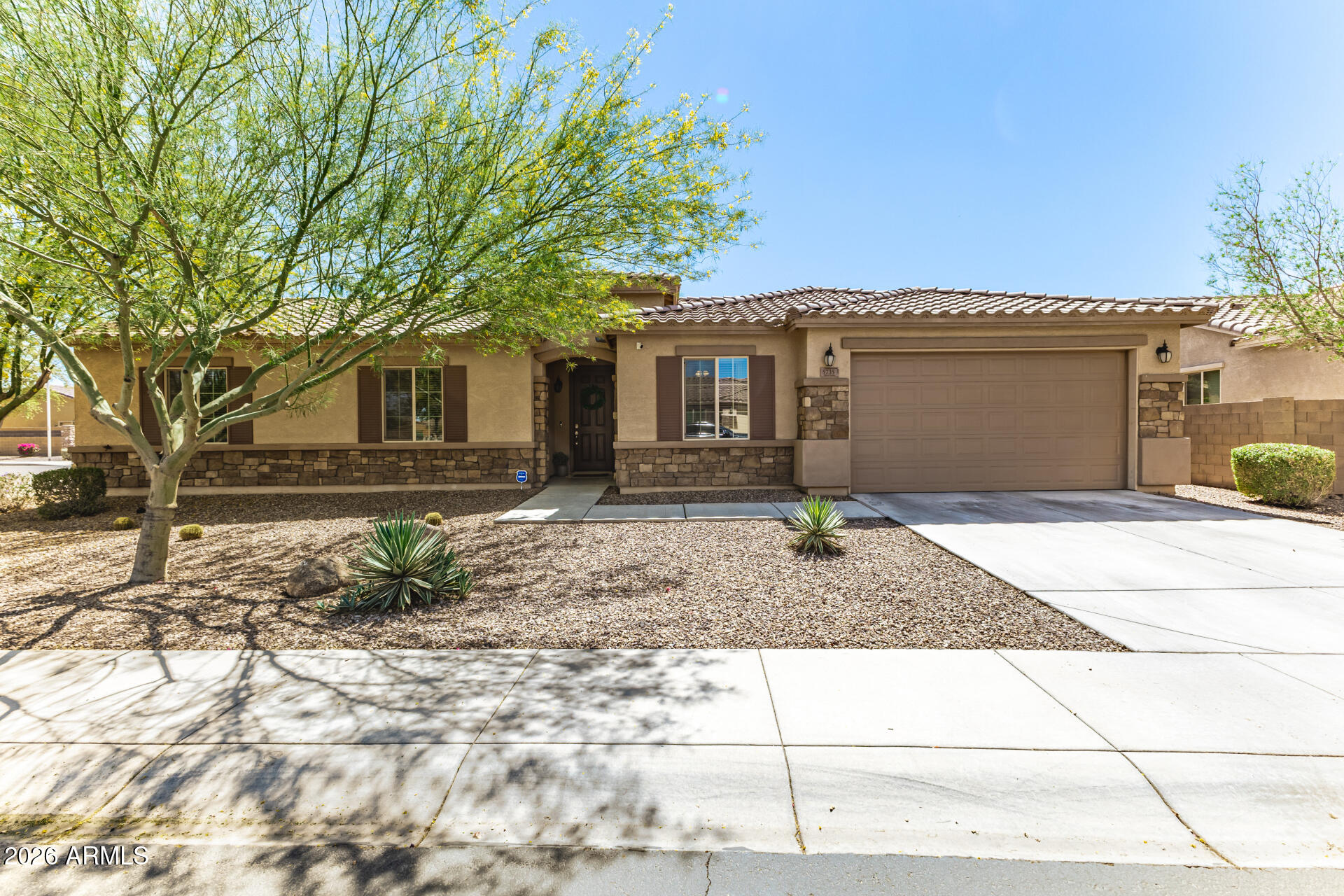 5735 W HUNTINGTON Drive, Laveen, AZ 85339 — Photo 1 of 34