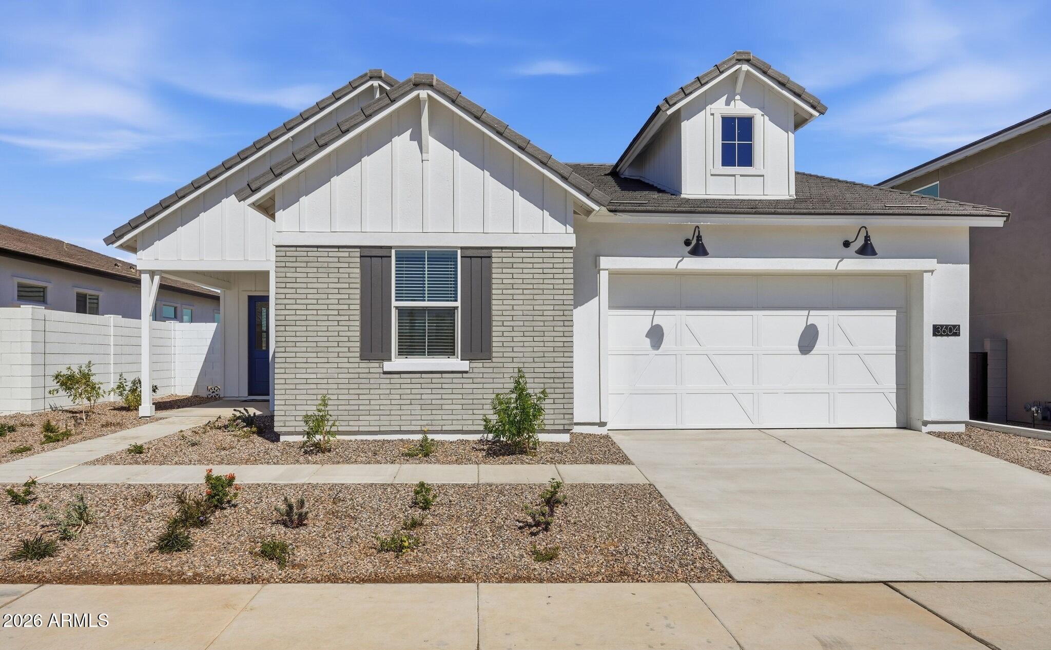 3604 W HORSE TRAIL Way, San Tan Valley, AZ 85144 — Photo 1 of 54