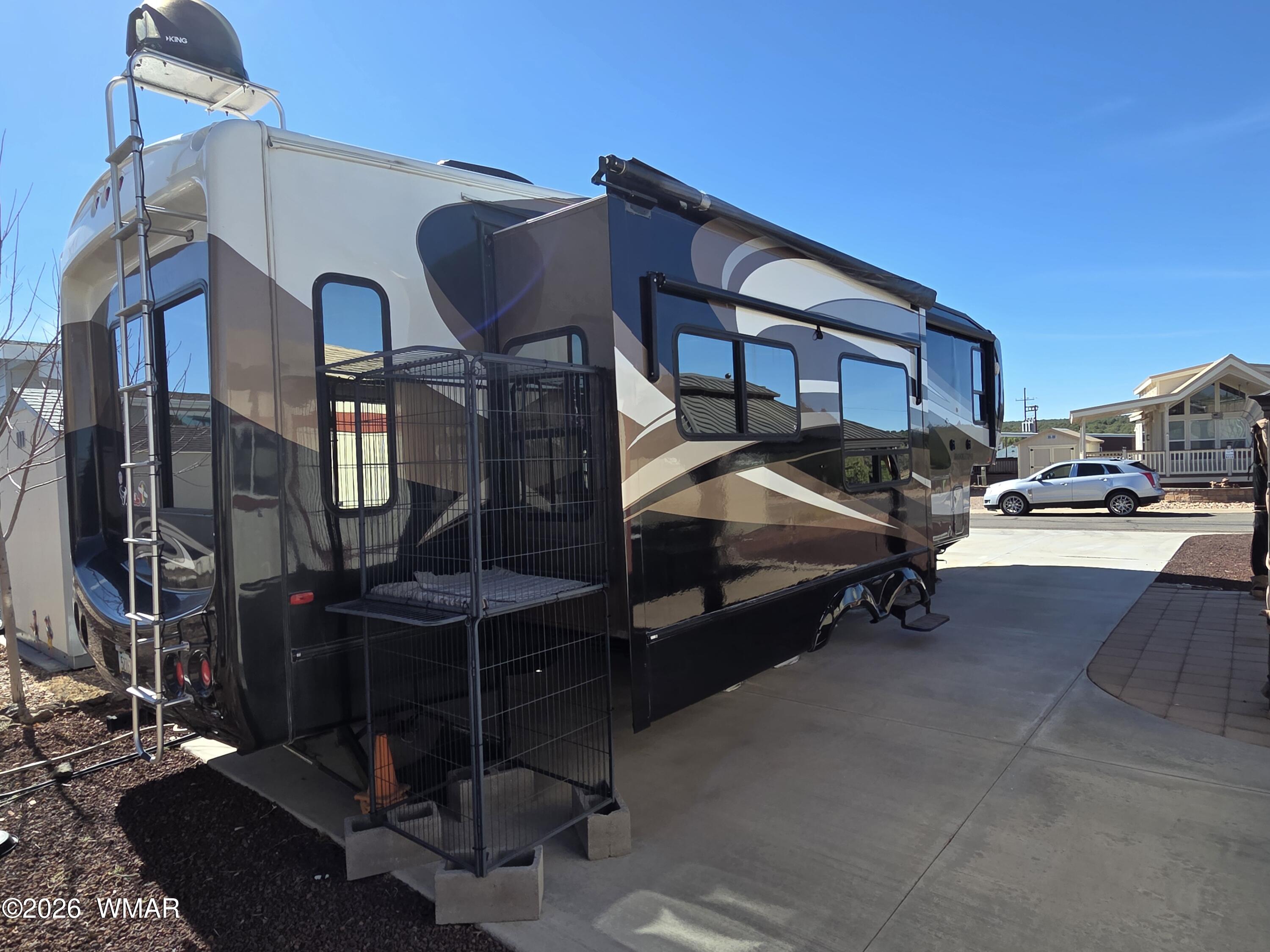 8202 Apache Way 423, Show Low, AZ 85901