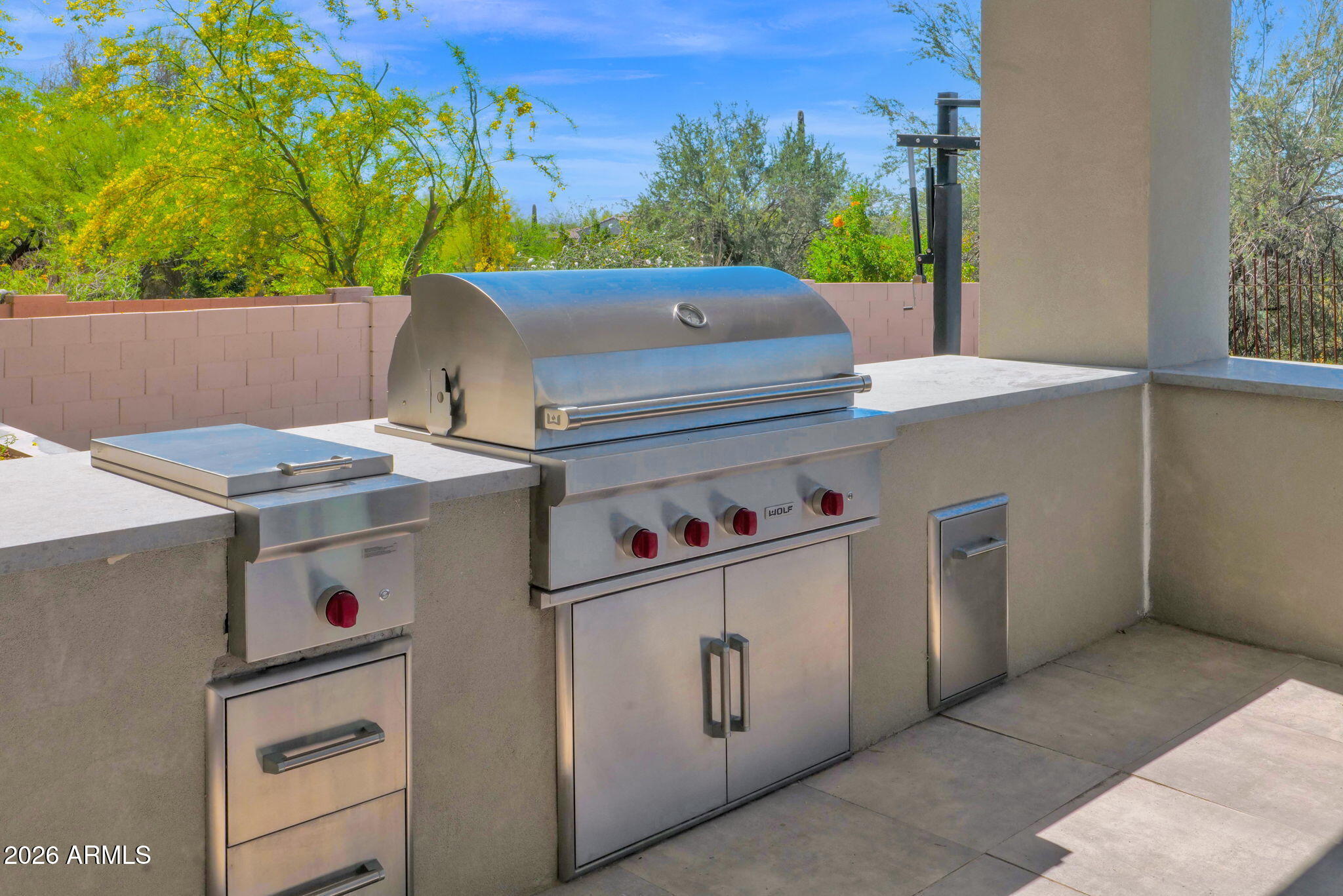 Thumbnail 11
