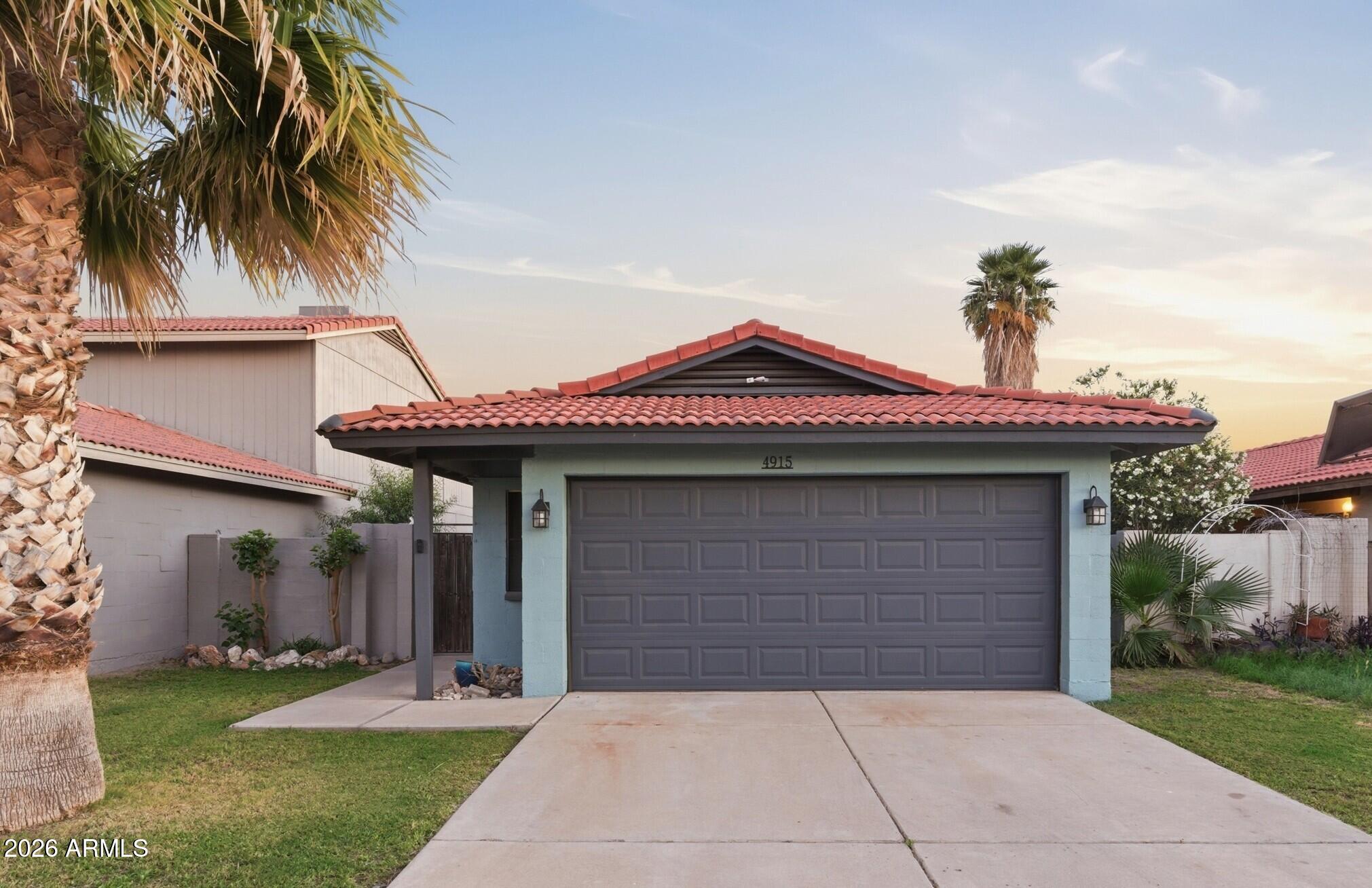 4915 W EVANS Drive, Glendale, AZ 85306 — Photo 1 of 37