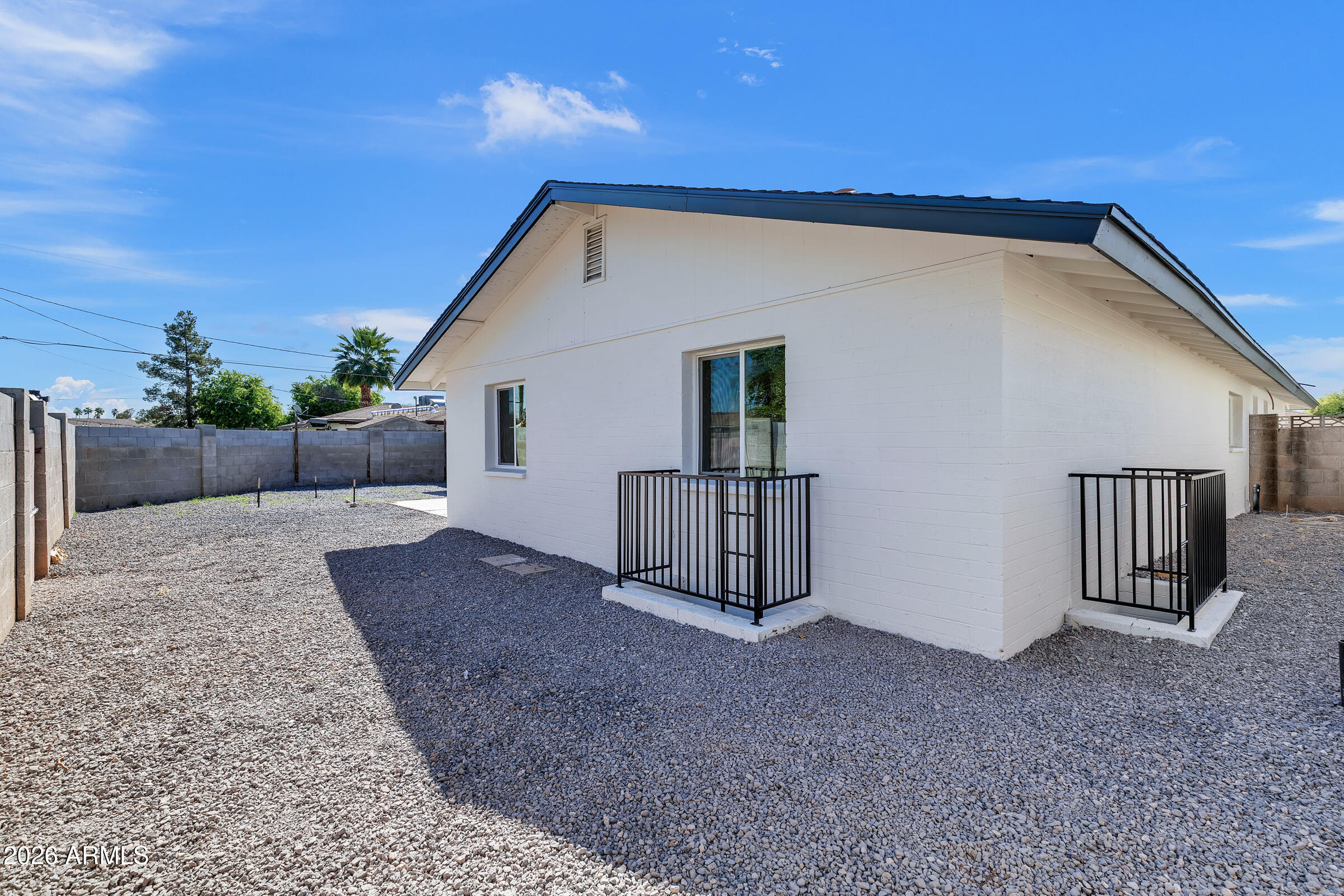 Thumbnail 36