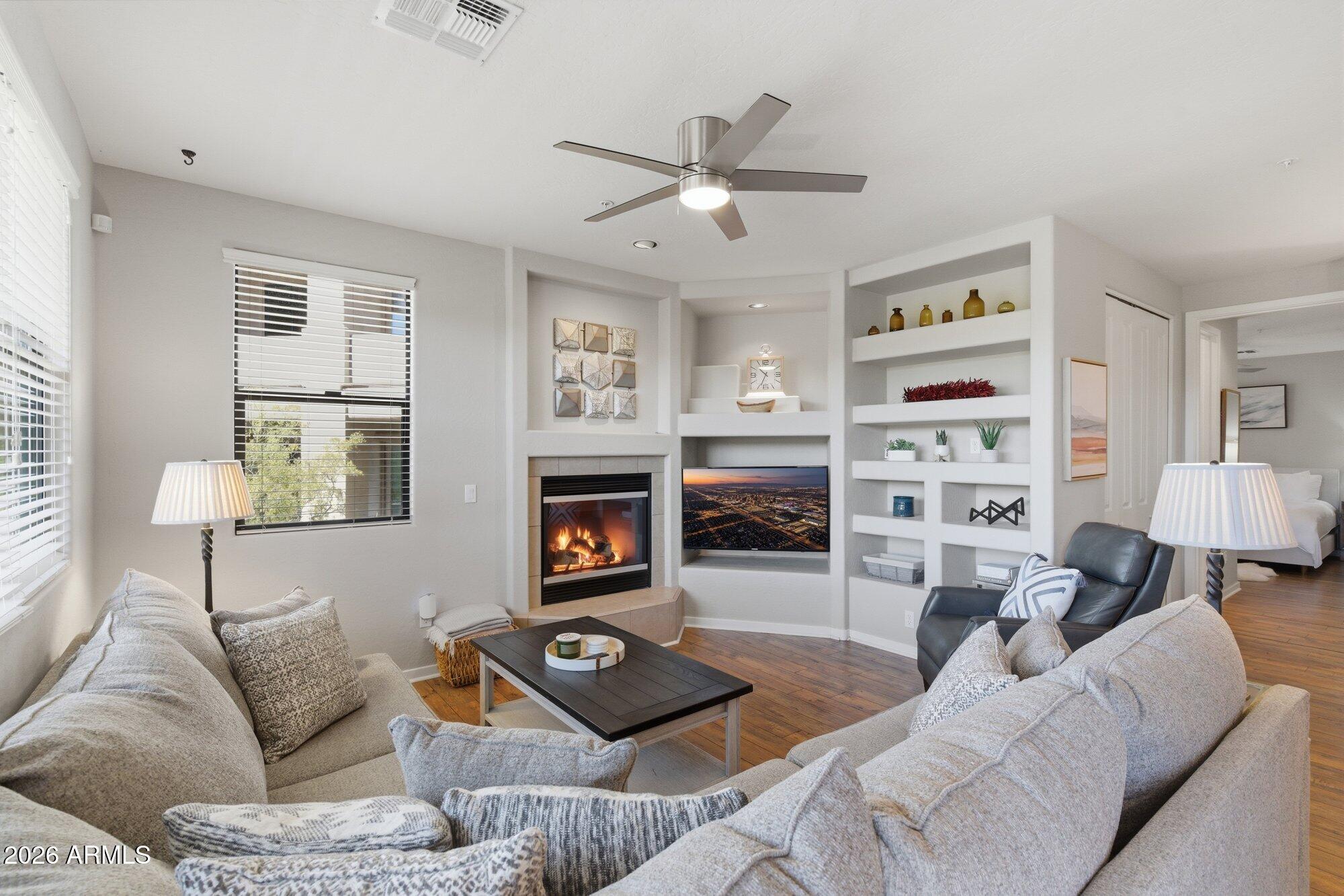 34457 N LEGEND TRAIL Parkway 1008, Scottsdale, AZ 85262