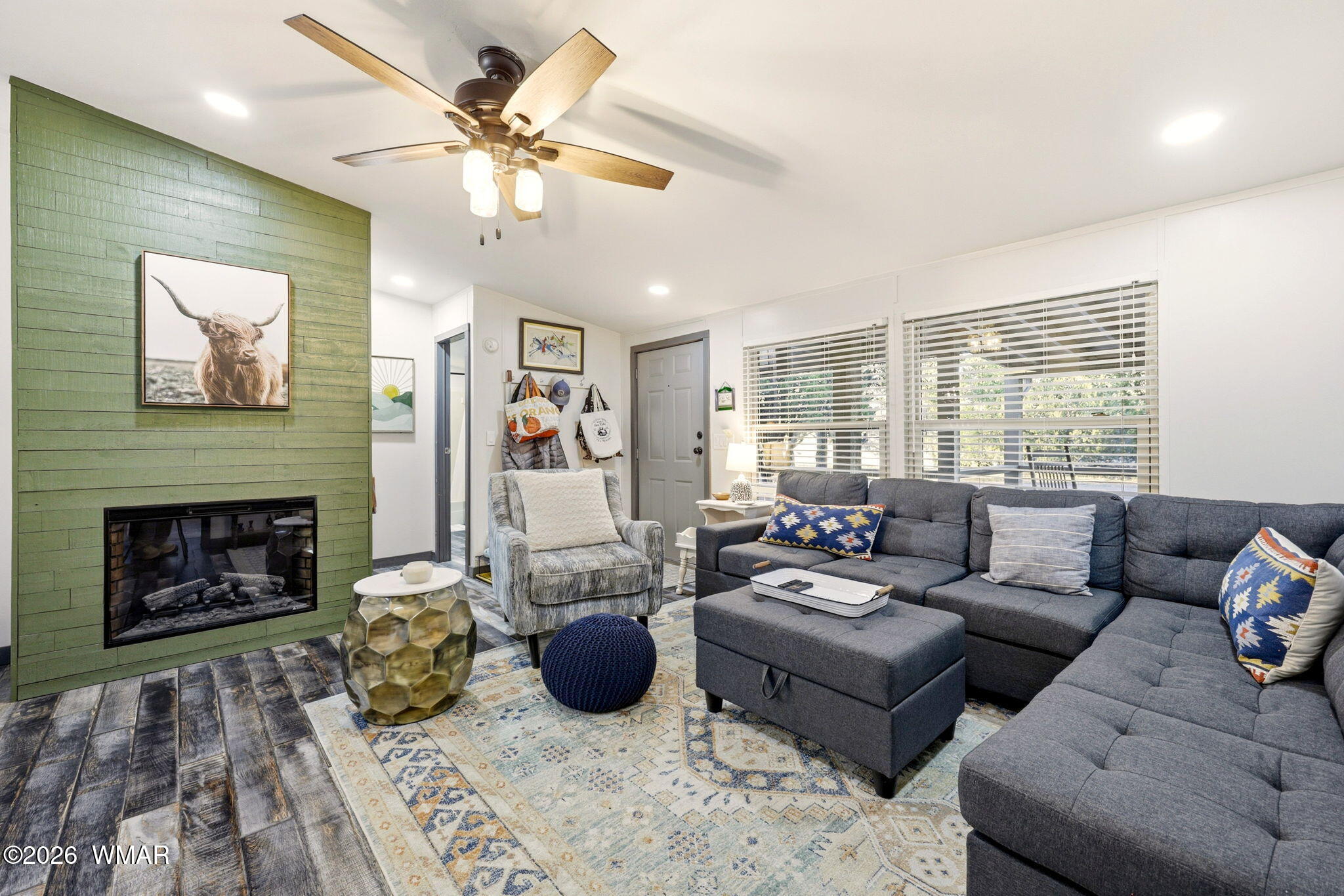 2894 Pine Rim Road, Overgaard, AZ 85933