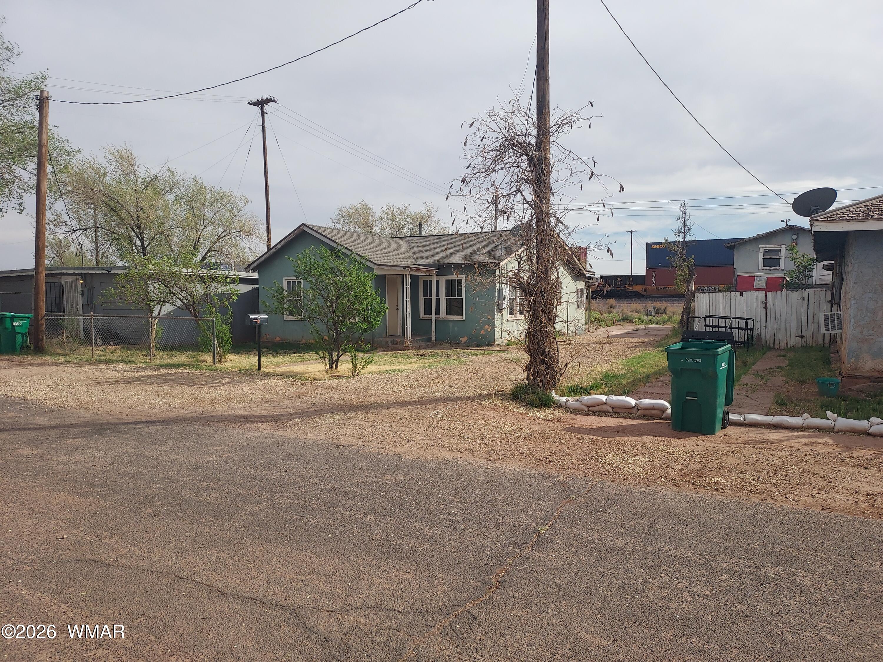 913 W First Street, Winslow, AZ 86047