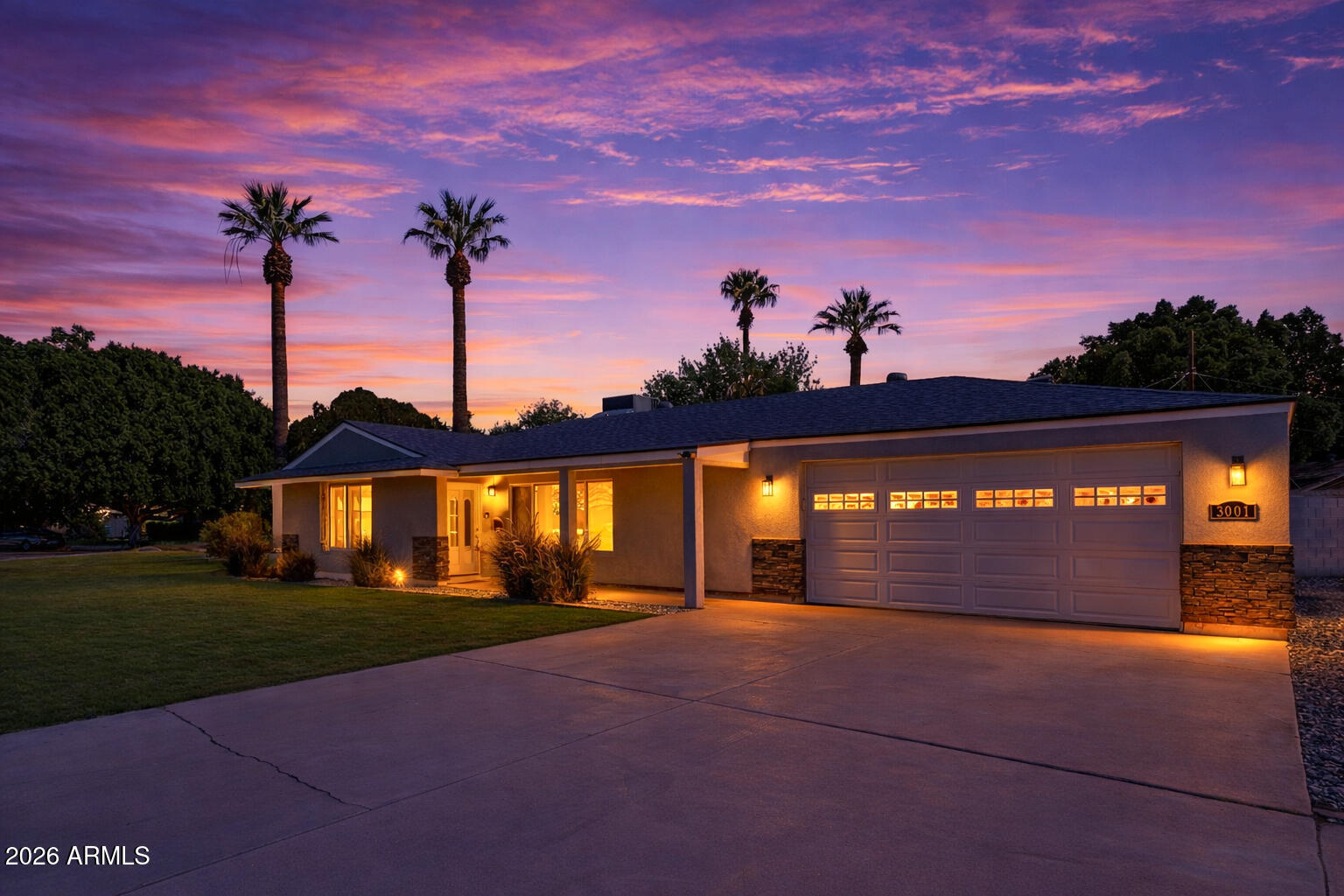 3001 N 43RD Place, Phoenix, AZ 85018