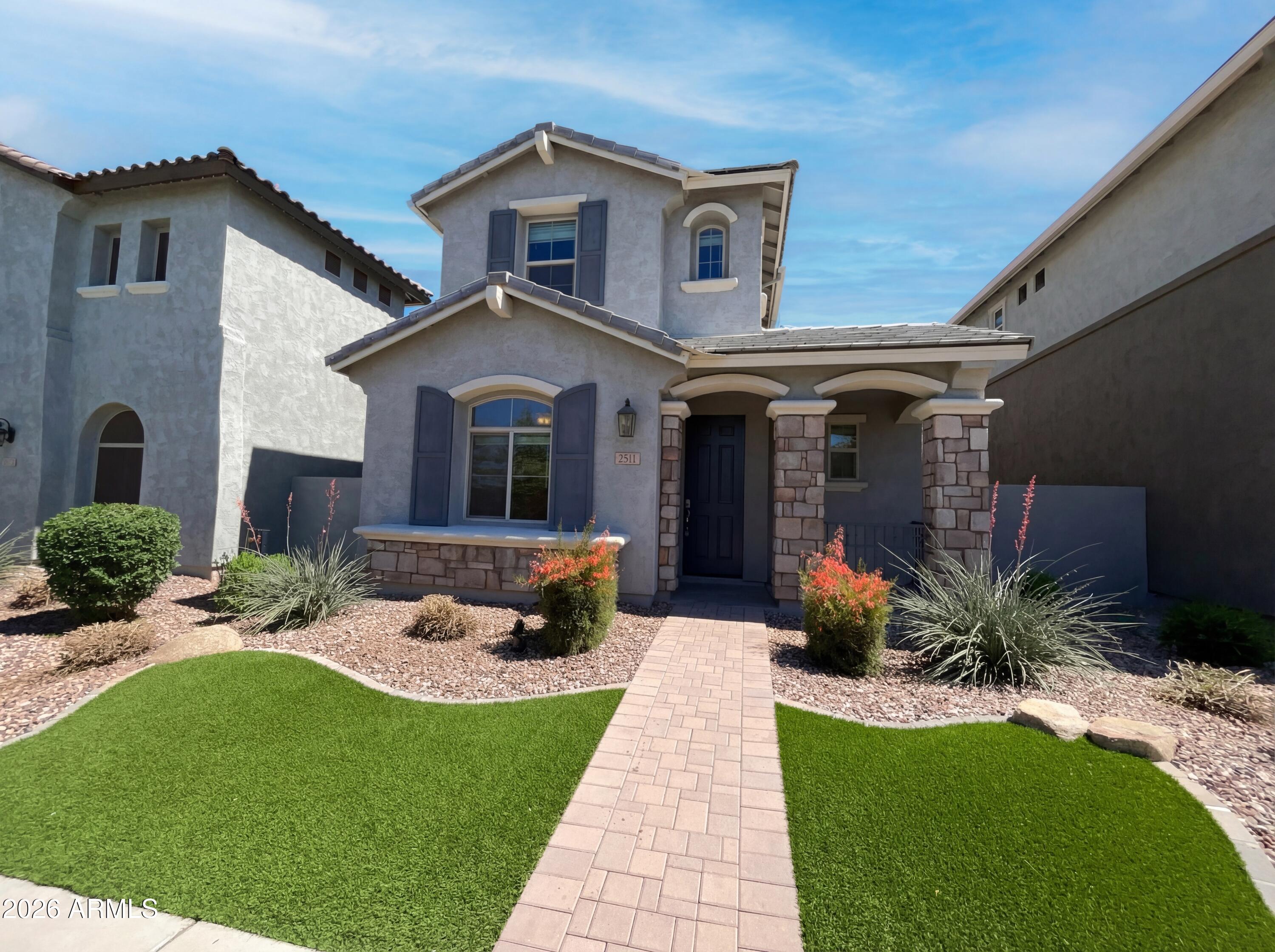 2511 S ENTWISTLE Street, Gilbert, AZ 85295 — Photo 1 of 30