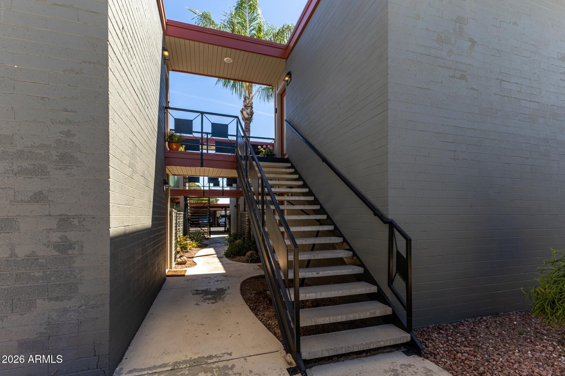 1241 E MEDLOCK Drive 213, Phoenix, AZ 85014 — Photo 1 of 15