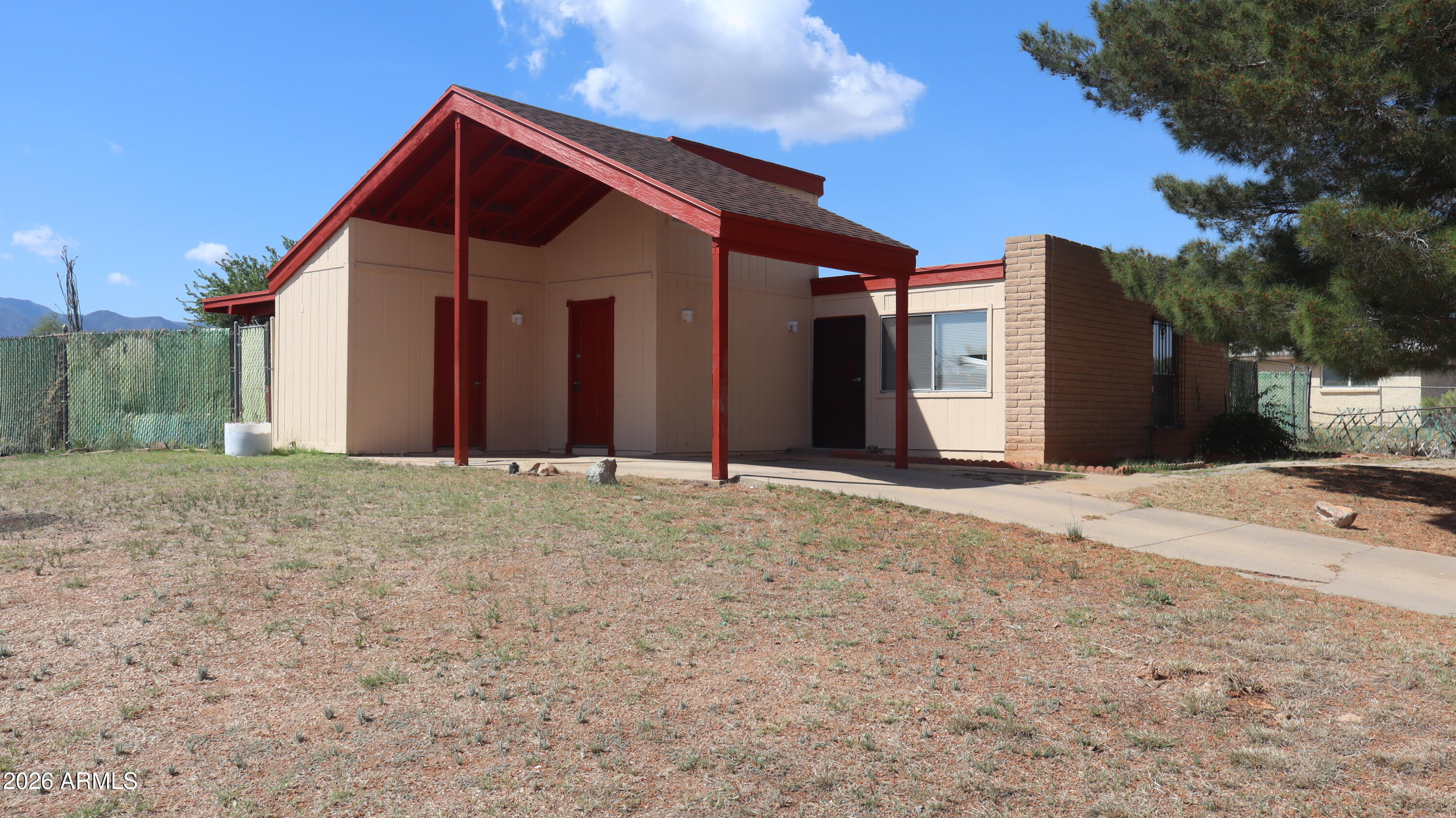 20 E BERRIDGE Drive, Sierra Vista, AZ 85635