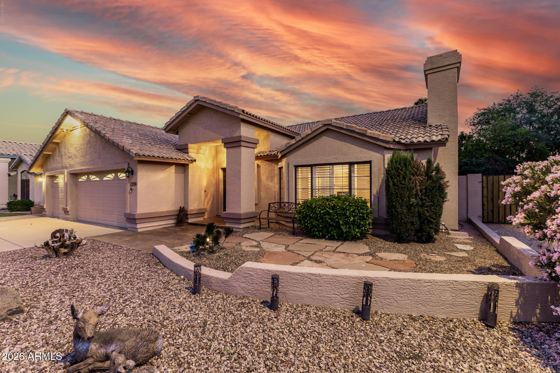 1209 W ROYAL PALMS Court, Gilbert, AZ 85233
